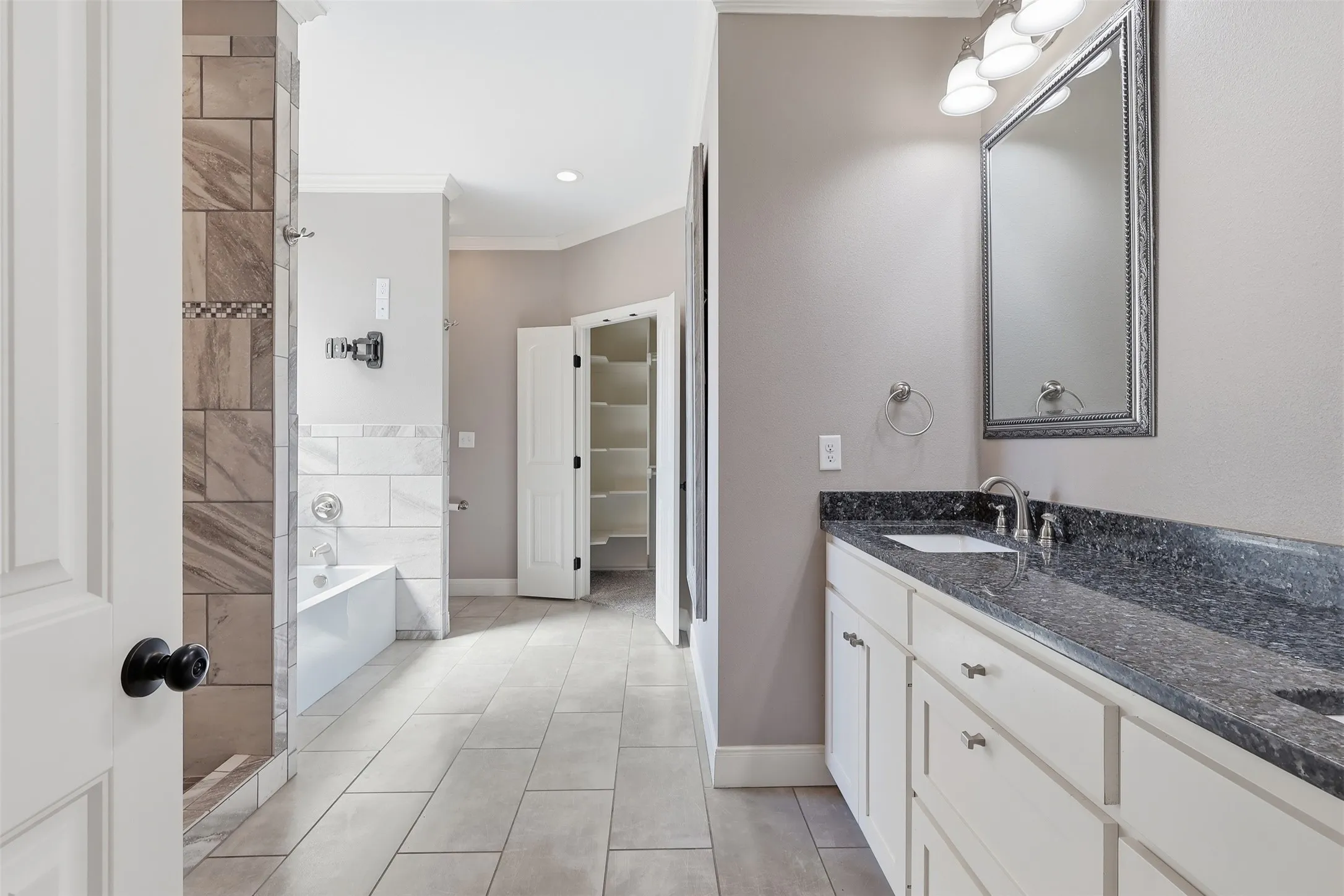 Single Family Residence For Sale in Titus County , 310 ROSEWOOD, Mt Pleasant, Texas 75455, 3 Bedroom, 3 Bathroom, 2 Garage spaces, 2,202 Sqft, built in 2018, mls#21373561, Real Estate Agent in Mt Pleasant, Homes For Sale in Titus county, Homes For Sale in Mt Pleasant, Realtor in Mt Pleasant Texas, Real Estate Brokerage Independent Realty Texas, Luminita Cordes Realtor