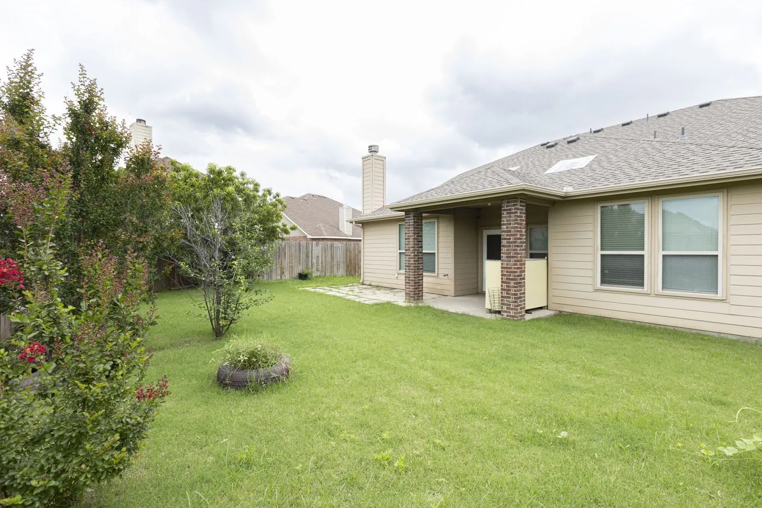 Single Family Residence For Rent in Collin County , 601 Ivy Lane, Josephine, Texas 75173, 4 Bedroom, 3 Bathroom, 2 Garage spaces, 2,928 Sqft, built in 2013, mls#21373565, Real Estate Agent in Josephine, Homes For Rent in Collin county, Homes For Rent in Josephine, Realtor in Josephine Texas, Real Estate Brokerage Independent Realty Texas, Luminita Cordes Realtor
