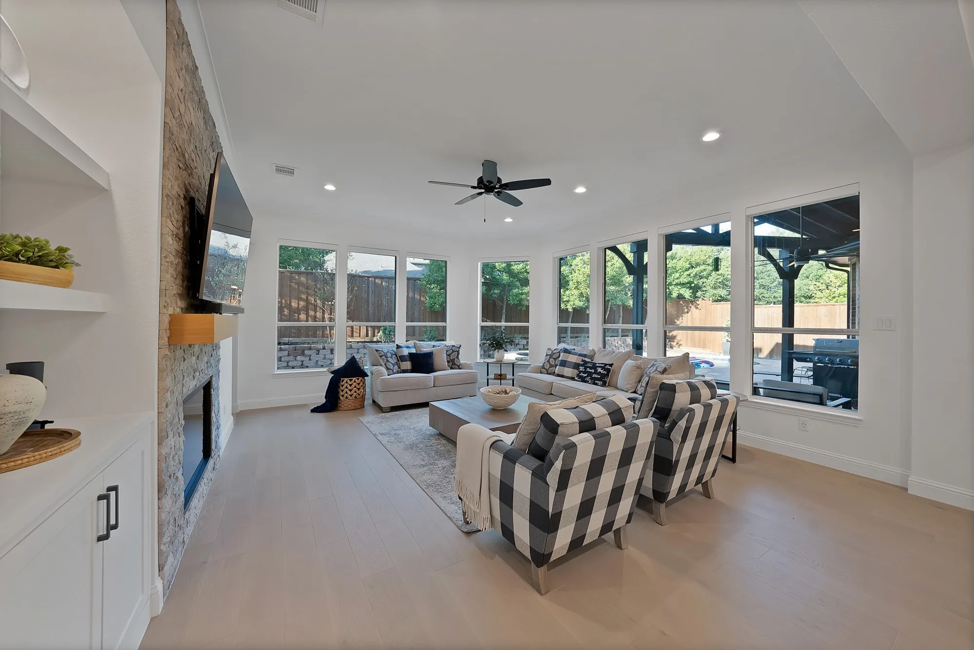 Single Family Residence For Sale in Denton County , 5287 Cree Drive, Frisco, Texas 75034, 5 Bedroom, 6 Bathroom, 3 Garage spaces, 4,300 Sqft, built in 2003, mls#21372179, Real Estate Agent in Frisco, Homes For Sale in Denton county, Homes For Sale in Frisco, Realtor in Frisco Texas, Real Estate Brokerage Independent Realty Texas, Luminita Cordes Realtor