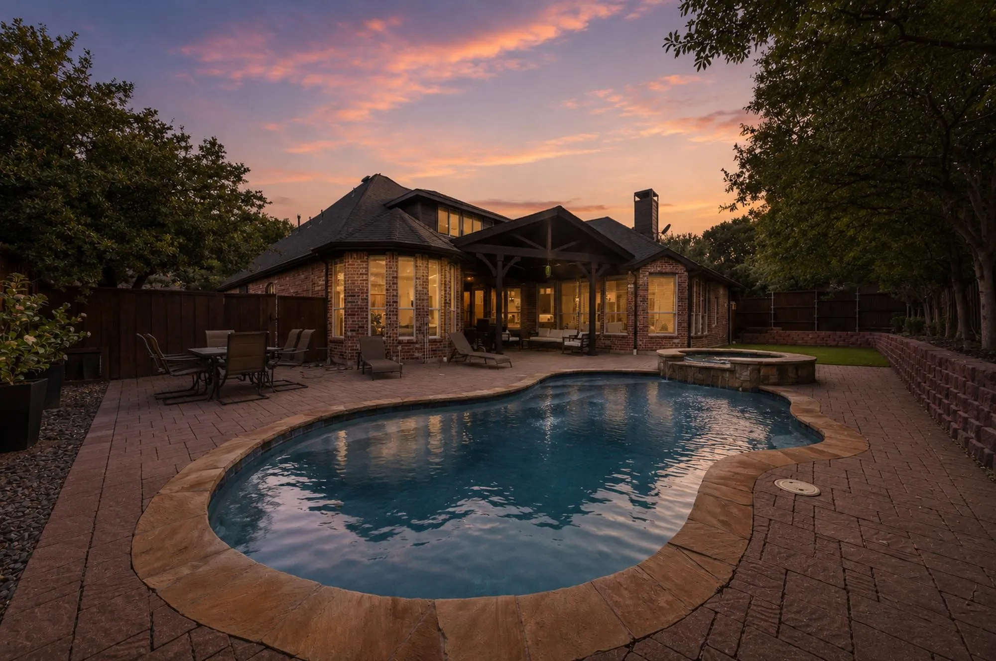 Single Family Residence For Sale in Denton County , 5287 Cree Drive, Frisco, Texas 75034, 5 Bedroom, 6 Bathroom, 3 Garage spaces, 4,300 Sqft, built in 2003, mls#21372179, Real Estate Agent in Frisco, Homes For Sale in Denton county, Homes For Sale in Frisco, Realtor in Frisco Texas, Real Estate Brokerage Independent Realty Texas, Luminita Cordes Realtor