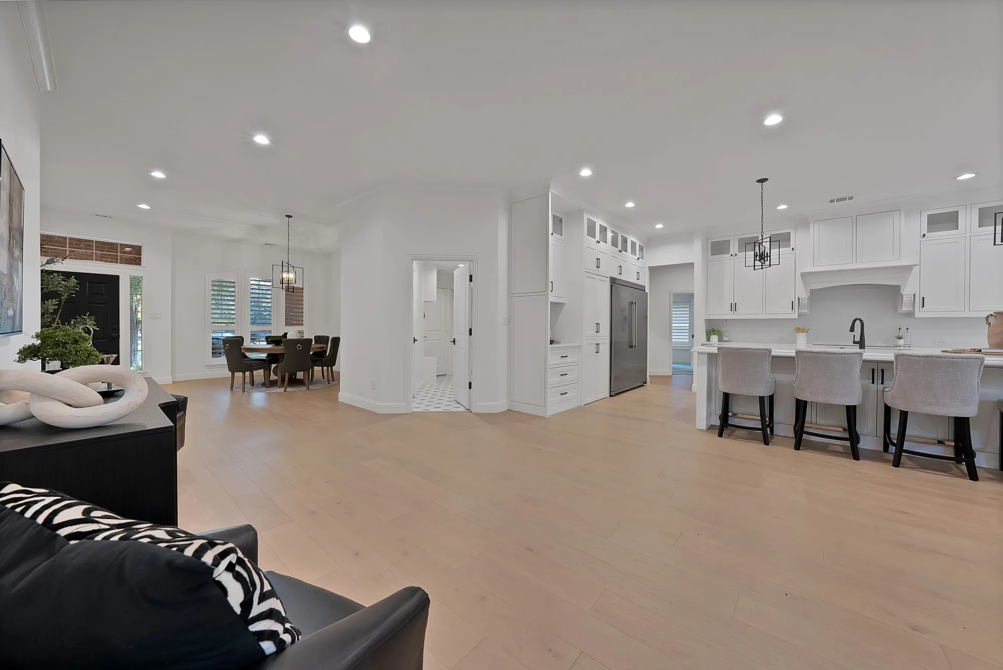 Single Family Residence For Sale in Denton County , 5287 Cree Drive, Frisco, Texas 75034, 5 Bedroom, 6 Bathroom, 3 Garage spaces, 4,300 Sqft, built in 2003, mls#21372179, Real Estate Agent in Frisco, Homes For Sale in Denton county, Homes For Sale in Frisco, Realtor in Frisco Texas, Real Estate Brokerage Independent Realty Texas, Luminita Cordes Realtor