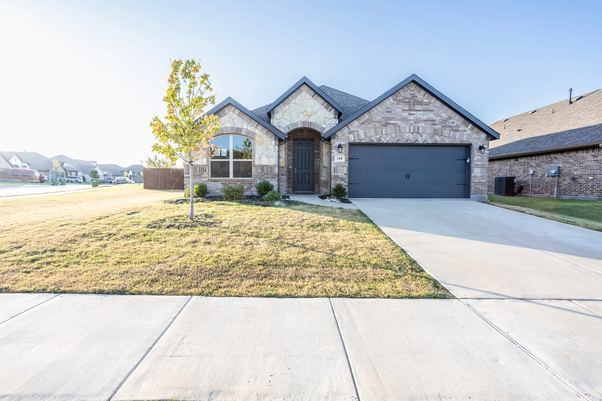 Single Family Residence For Sale in Dallas County , 118 Sycamore Street, Balch Springs, Texas 75181, 4 Bedroom, 2 Bathroom, 2 Garage spaces, 2,214 Sqft, built in 2023, mls#21373569, Real Estate Agent in Balch Springs, Homes For Sale in Dallas county, Homes For Sale in Balch Springs, Realtor in Balch Springs Texas, Real Estate Brokerage Independent Realty Texas, Luminita Cordes Realtor
