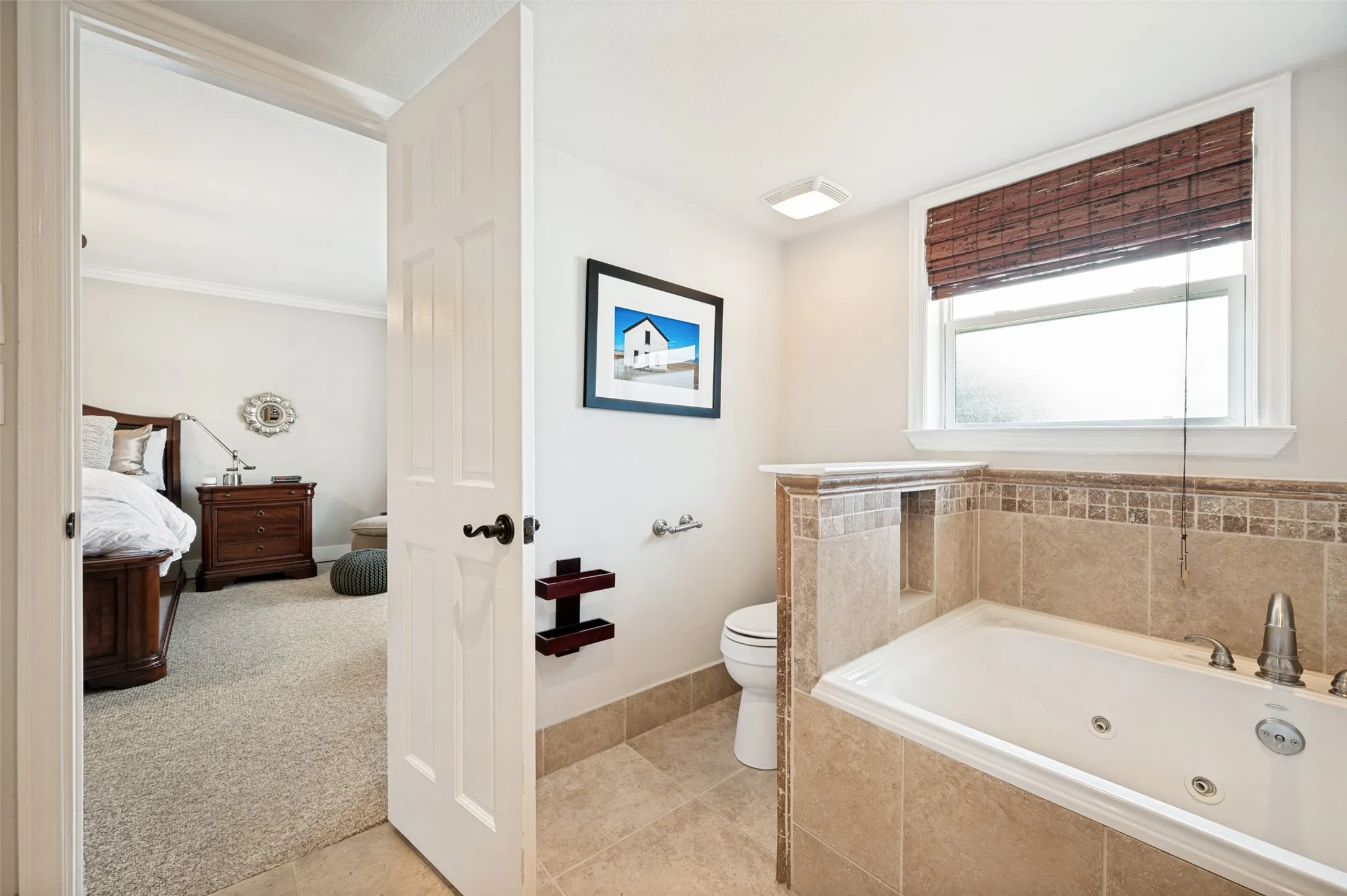 Farm For Sale in Collin County , 6949 Freda Lane, Wylie, Texas 75098, 4 Bedroom, 3 Bathroom, 2 Garage spaces, 2,678 Sqft, built in 1973, mls#21366442, Real Estate Agent in Wylie, Homes For Sale in Collin county, Homes For Sale in Wylie, Realtor in Wylie Texas, Real Estate Brokerage Independent Realty Texas, Luminita Cordes Realtor