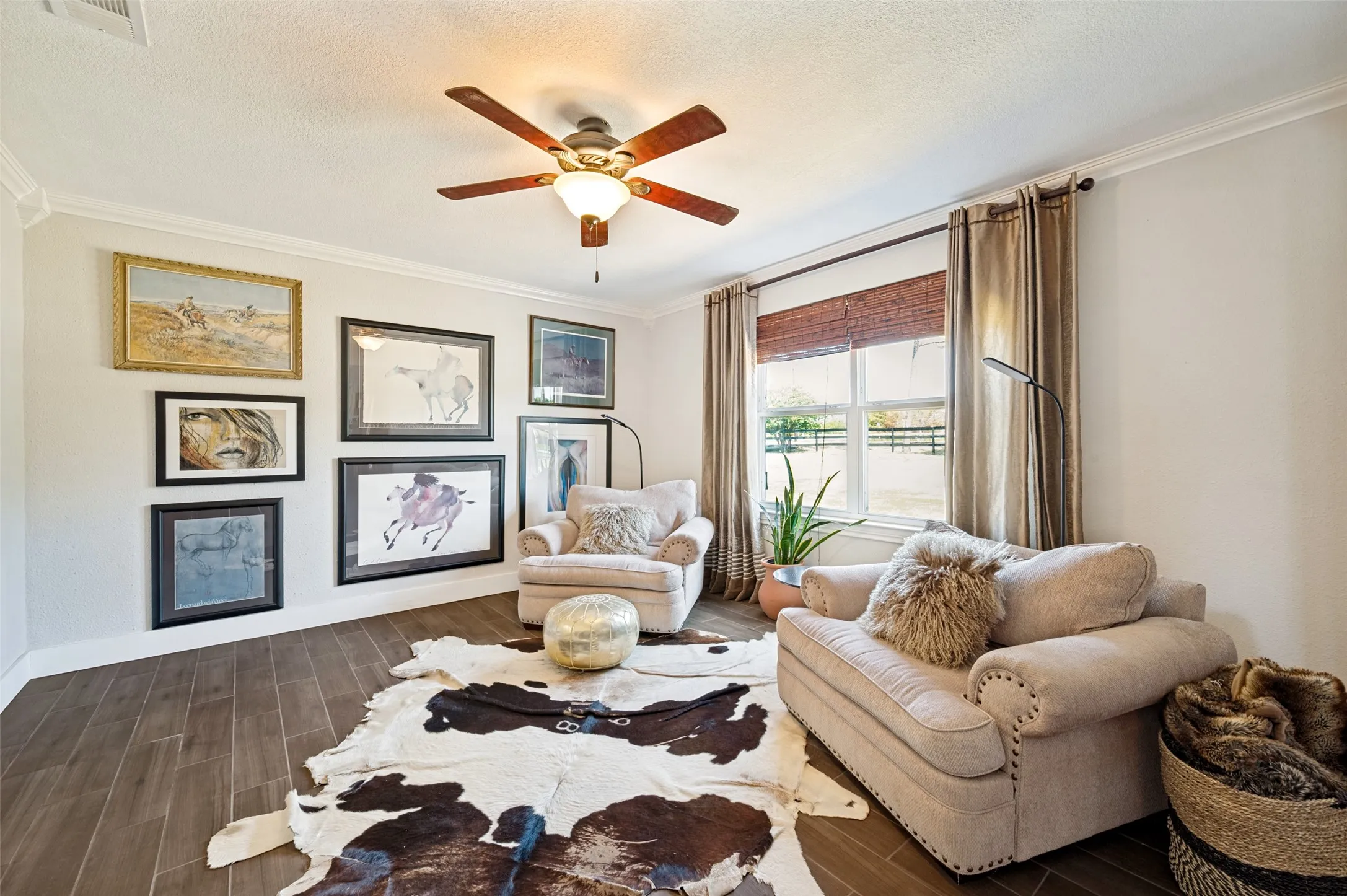Farm For Sale in Collin County , 6949 Freda Lane, Wylie, Texas 75098, 4 Bedroom, 3 Bathroom, 2 Garage spaces, 2,678 Sqft, built in 1973, mls#21366442, Real Estate Agent in Wylie, Homes For Sale in Collin county, Homes For Sale in Wylie, Realtor in Wylie Texas, Real Estate Brokerage Independent Realty Texas, Luminita Cordes Realtor
