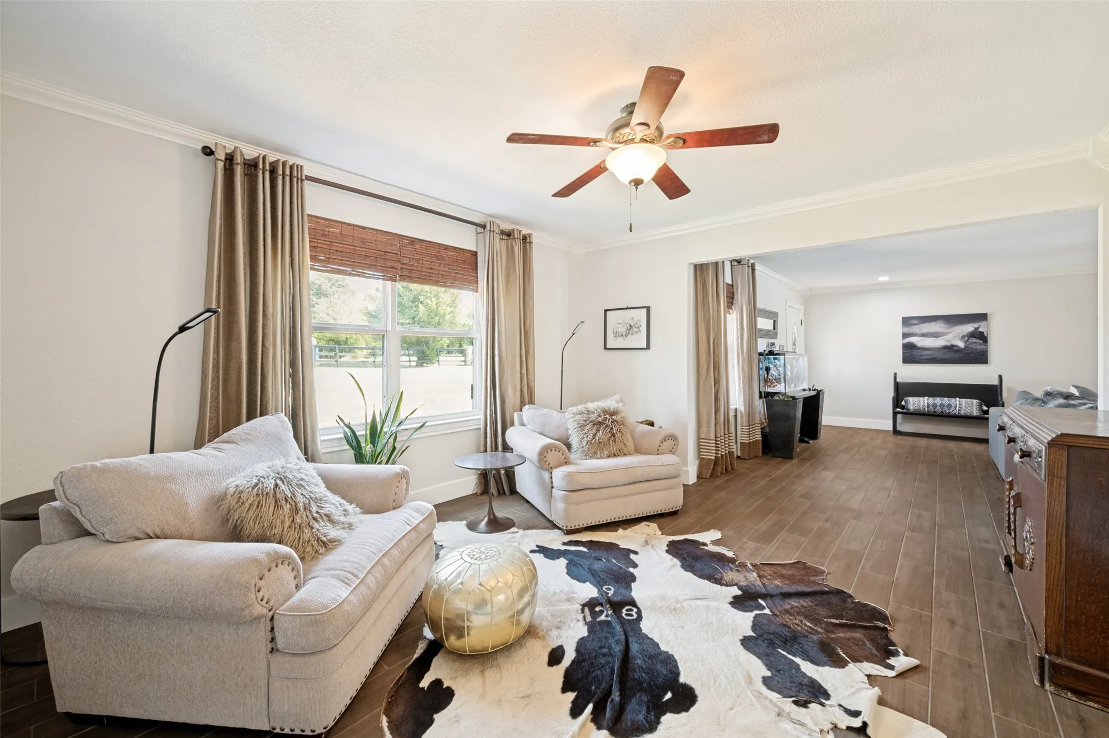 Farm For Sale in Collin County , 6949 Freda Lane, Wylie, Texas 75098, 4 Bedroom, 3 Bathroom, 2 Garage spaces, 2,678 Sqft, built in 1973, mls#21366442, Real Estate Agent in Wylie, Homes For Sale in Collin county, Homes For Sale in Wylie, Realtor in Wylie Texas, Real Estate Brokerage Independent Realty Texas, Luminita Cordes Realtor