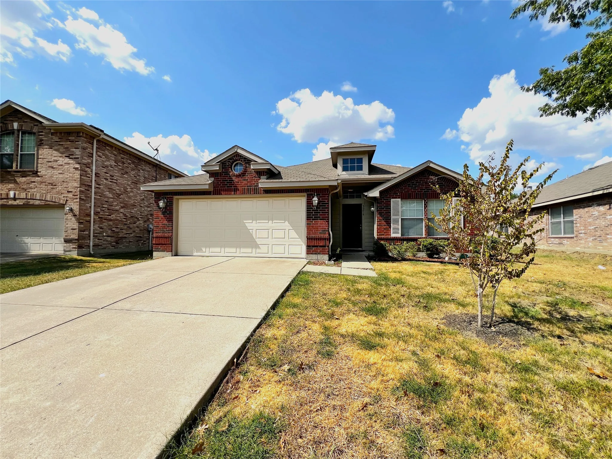 Single Family Residence For Rent in Tarrant County , 3256 Fluvia, Grand Prairie, Texas 75054, 3 Bedroom, 2 Bathroom, 2 Garage spaces, 1,829 Sqft, built in 2005, mls#21373579, Real Estate Agent in Grand Prairie, Homes For Rent in Tarrant county, Homes For Rent in Grand Prairie, Realtor in Grand Prairie Texas, Real Estate Brokerage Independent Realty Texas, Luminita Cordes Realtor