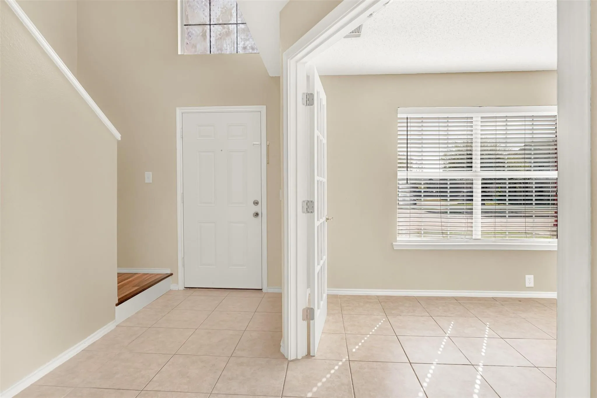 Single Family Residence For Sale in Denton County , 2117 Breanna Way, Little Elm, Texas 75068, 4 Bedroom, 3 Bathroom, 2 Garage spaces, 2,105 Sqft, built in 2001, mls#21372831, Real Estate Agent in Little Elm, Homes For Sale in Denton county, Homes For Sale in Little Elm, Realtor in Little Elm Texas, Real Estate Brokerage Independent Realty Texas, Luminita Cordes Realtor
