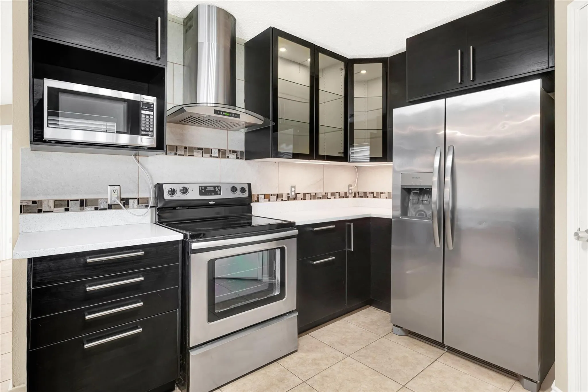 Single Family Residence For Sale in Denton County , 2117 Breanna Way, Little Elm, Texas 75068, 4 Bedroom, 3 Bathroom, 2 Garage spaces, 2,105 Sqft, built in 2001, mls#21372831, Real Estate Agent in Little Elm, Homes For Sale in Denton county, Homes For Sale in Little Elm, Realtor in Little Elm Texas, Real Estate Brokerage Independent Realty Texas, Luminita Cordes Realtor