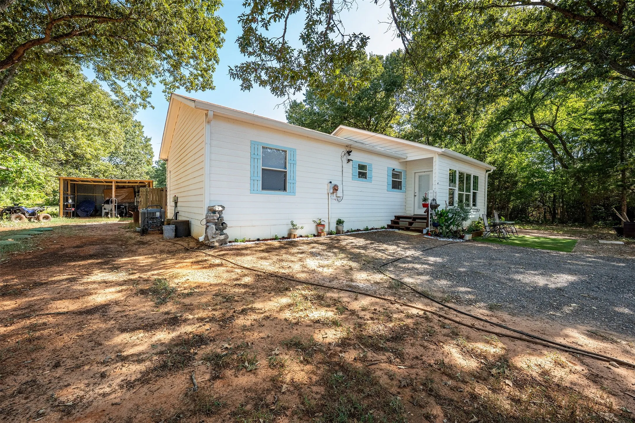 Single Family Residence For Sale in Cherokee County , 629 El Paso, Bullard, Texas 75757, 3 Bedroom, 2 Bathroom, Garage spaces, 1,083 Sqft, built in 2020, mls#21373580, Real Estate Agent in Bullard, Homes For Sale in Cherokee county, Homes For Sale in Bullard, Realtor in Bullard Texas, Real Estate Brokerage Independent Realty Texas, Luminita Cordes Realtor