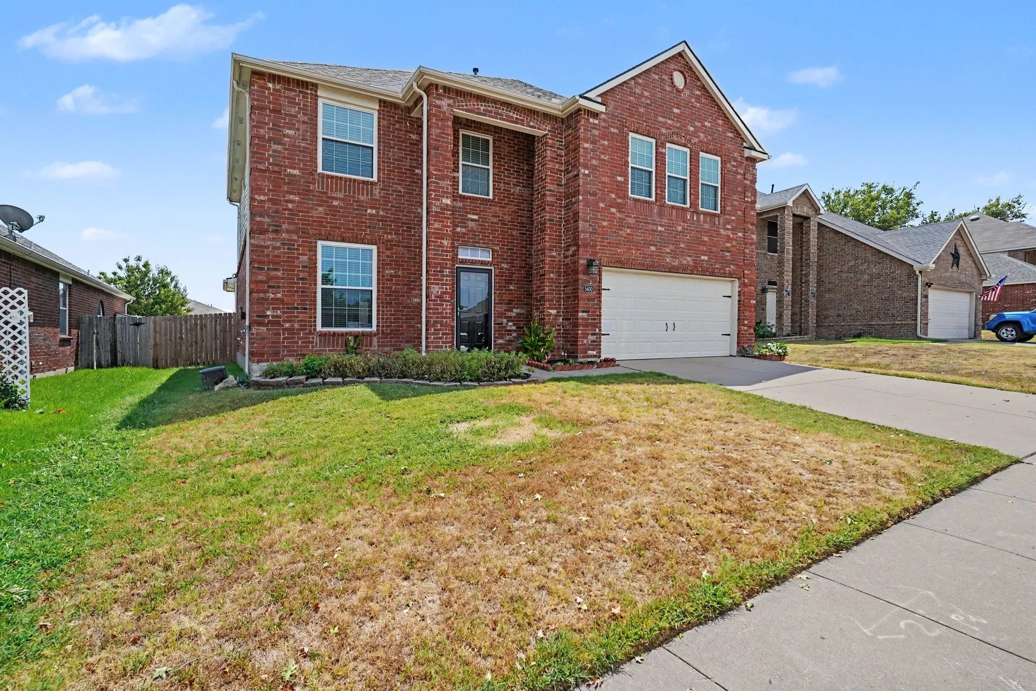 Single Family Residence For Sale in Tarrant County , 5400 Sonoma Drive, Fort Worth, Texas 76244, 4 Bedroom, 3 Bathroom, 2 Garage spaces, 2,496 Sqft, built in 2003, mls#21373018, Real Estate Agent in Fort Worth, Homes For Sale in Tarrant county, Homes For Sale in Fort Worth, Realtor in Fort Worth Texas, Real Estate Brokerage Independent Realty Texas, Luminita Cordes Realtor