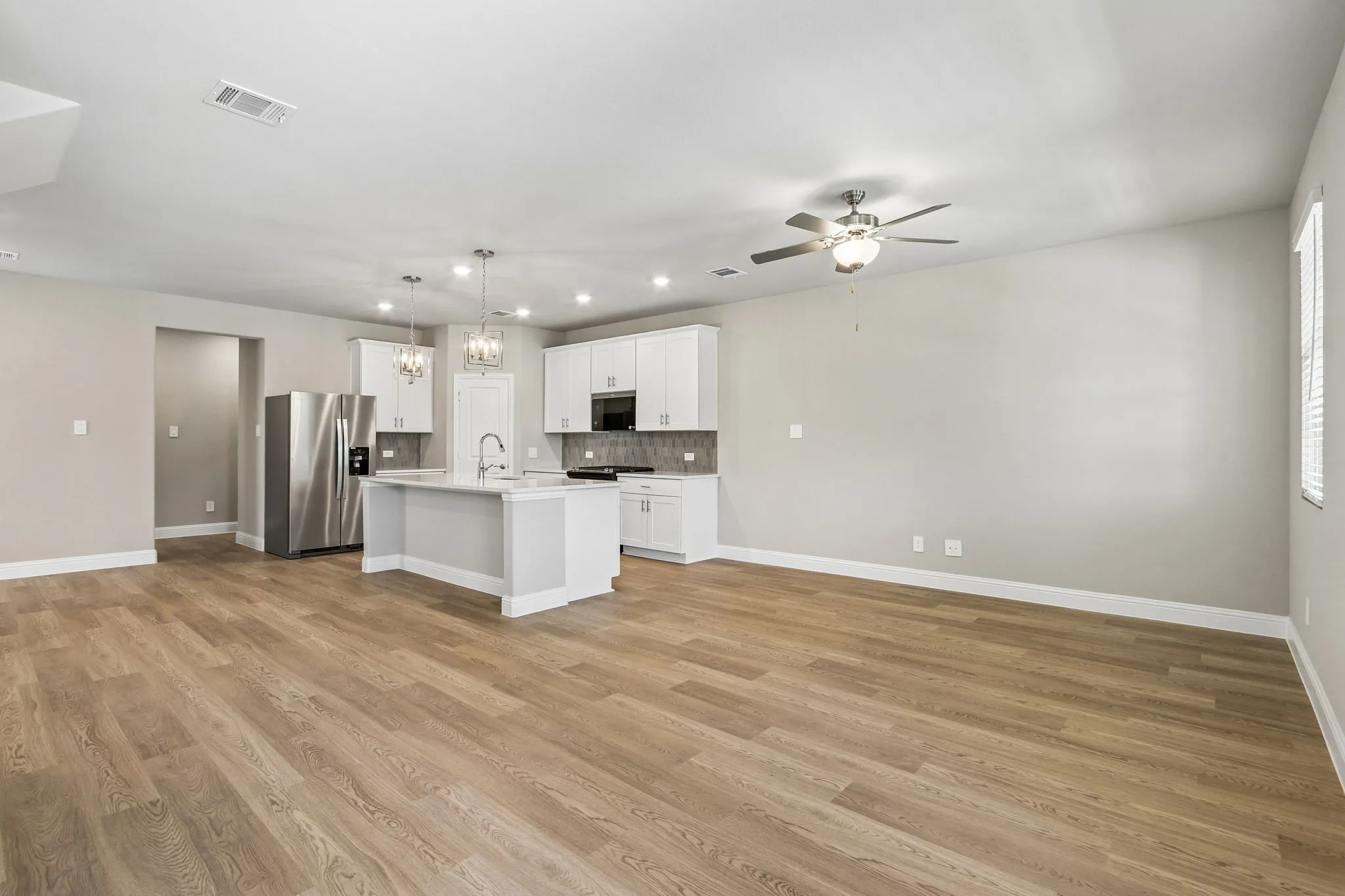 Photo is not of the actual home, but is an inspirational photo of builder’s model home and may depict options, furnishings, and/or decorator features that are not included.