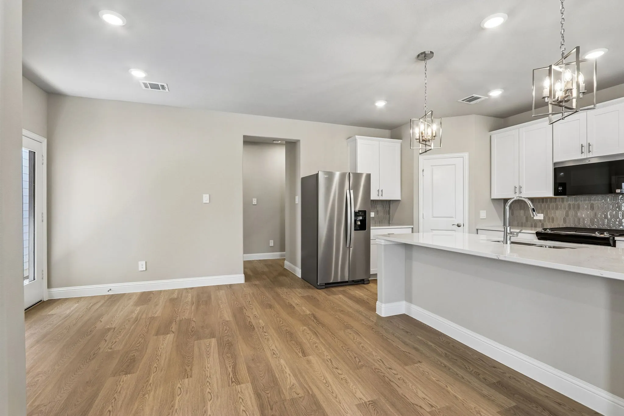 Photo is not of the actual home, but is an inspirational photo of builder’s model home and may depict options, furnishings, and/or decorator features that are not included.