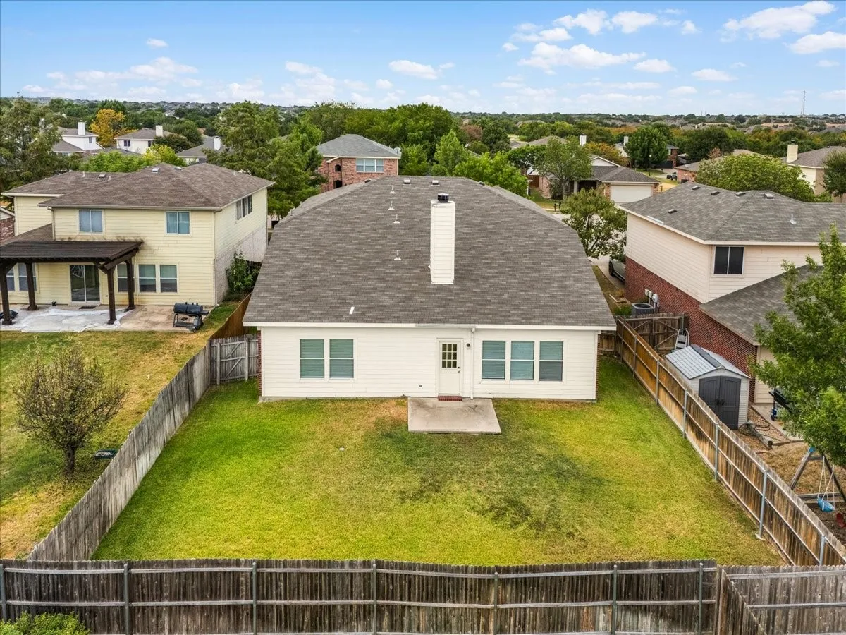 Single Family Residence For Sale in Tarrant County , 4120 Milestone Court, Fort Worth, Texas 76244, 4 Bedroom, 3 Bathroom, 2 Garage spaces, 2,596 Sqft, built in 2003, mls#21373411, Real Estate Agent in Fort Worth, Homes For Sale in Tarrant county, Homes For Sale in Fort Worth, Realtor in Fort Worth Texas, Real Estate Brokerage Independent Realty Texas, Luminita Cordes Realtor