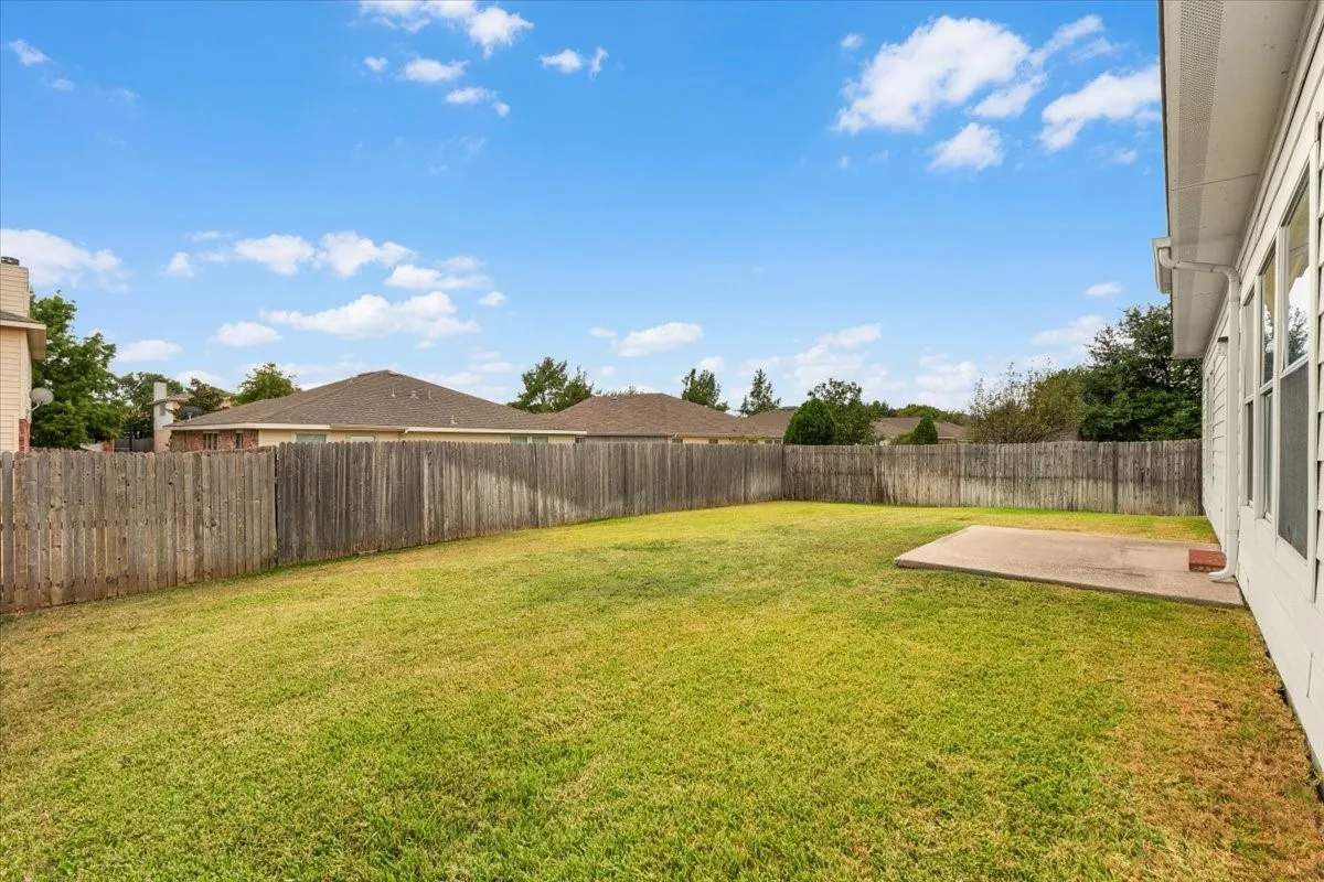 Single Family Residence For Sale in Tarrant County , 4120 Milestone Court, Fort Worth, Texas 76244, 4 Bedroom, 3 Bathroom, 2 Garage spaces, 2,596 Sqft, built in 2003, mls#21373411, Real Estate Agent in Fort Worth, Homes For Sale in Tarrant county, Homes For Sale in Fort Worth, Realtor in Fort Worth Texas, Real Estate Brokerage Independent Realty Texas, Luminita Cordes Realtor