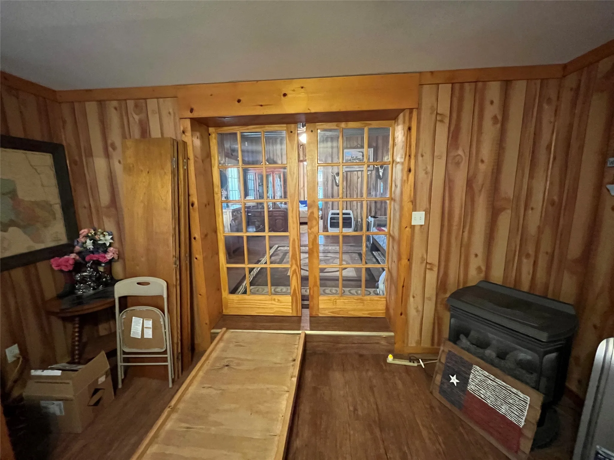 Single Family Residence For Sale in Callahan County , 541 E 3rd Street, Baird, Texas 79504, 2 Bedroom, 2 Bathroom, Garage spaces, 1,358 Sqft, built in 1950, mls#21368955, Real Estate Agent in Baird, Homes For Sale in Callahan county, Homes For Sale in Baird, Realtor in Baird Texas, Real Estate Brokerage Independent Realty Texas, Luminita Cordes Realtor