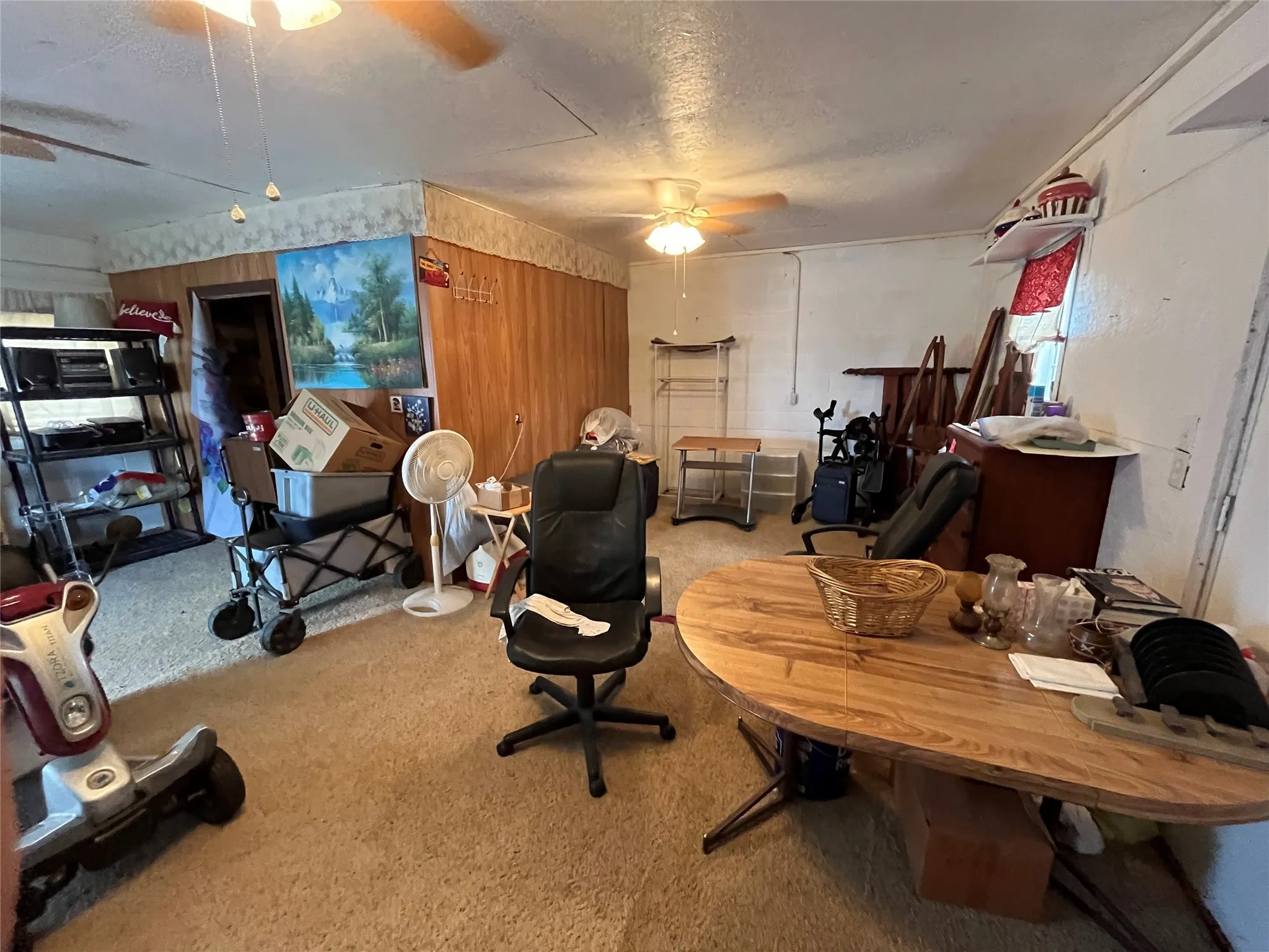 Single Family Residence For Sale in Callahan County , 541 E 3rd Street, Baird, Texas 79504, 2 Bedroom, 2 Bathroom, Garage spaces, 1,358 Sqft, built in 1950, mls#21368955, Real Estate Agent in Baird, Homes For Sale in Callahan county, Homes For Sale in Baird, Realtor in Baird Texas, Real Estate Brokerage Independent Realty Texas, Luminita Cordes Realtor