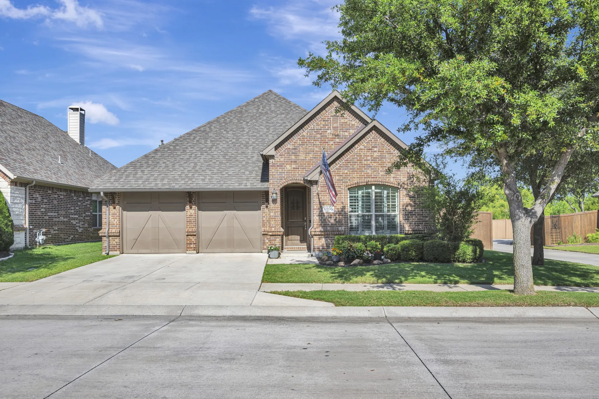 Single Family Residence For Sale in Tarrant County , 6956 Finch Drive, North Richland Hills, Texas 76182, 3 Bedroom, 3 Bathroom, 2 Garage spaces, 2,424 Sqft, built in 2012, mls#21373400, Real Estate Agent in North Richland Hills, Homes For Sale in Tarrant county, Homes For Sale in North Richland Hills, Realtor in North Richland Hills Texas, Real Estate Brokerage Independent Realty Texas, Luminita Cordes Realtor