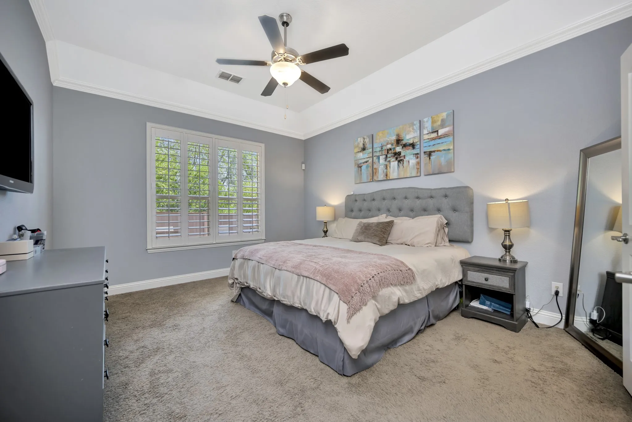Single Family Residence For Sale in Tarrant County , 6956 Finch Drive, North Richland Hills, Texas 76182, 3 Bedroom, 3 Bathroom, 2 Garage spaces, 2,424 Sqft, built in 2012, mls#21373400, Real Estate Agent in North Richland Hills, Homes For Sale in Tarrant county, Homes For Sale in North Richland Hills, Realtor in North Richland Hills Texas, Real Estate Brokerage Independent Realty Texas, Luminita Cordes Realtor
