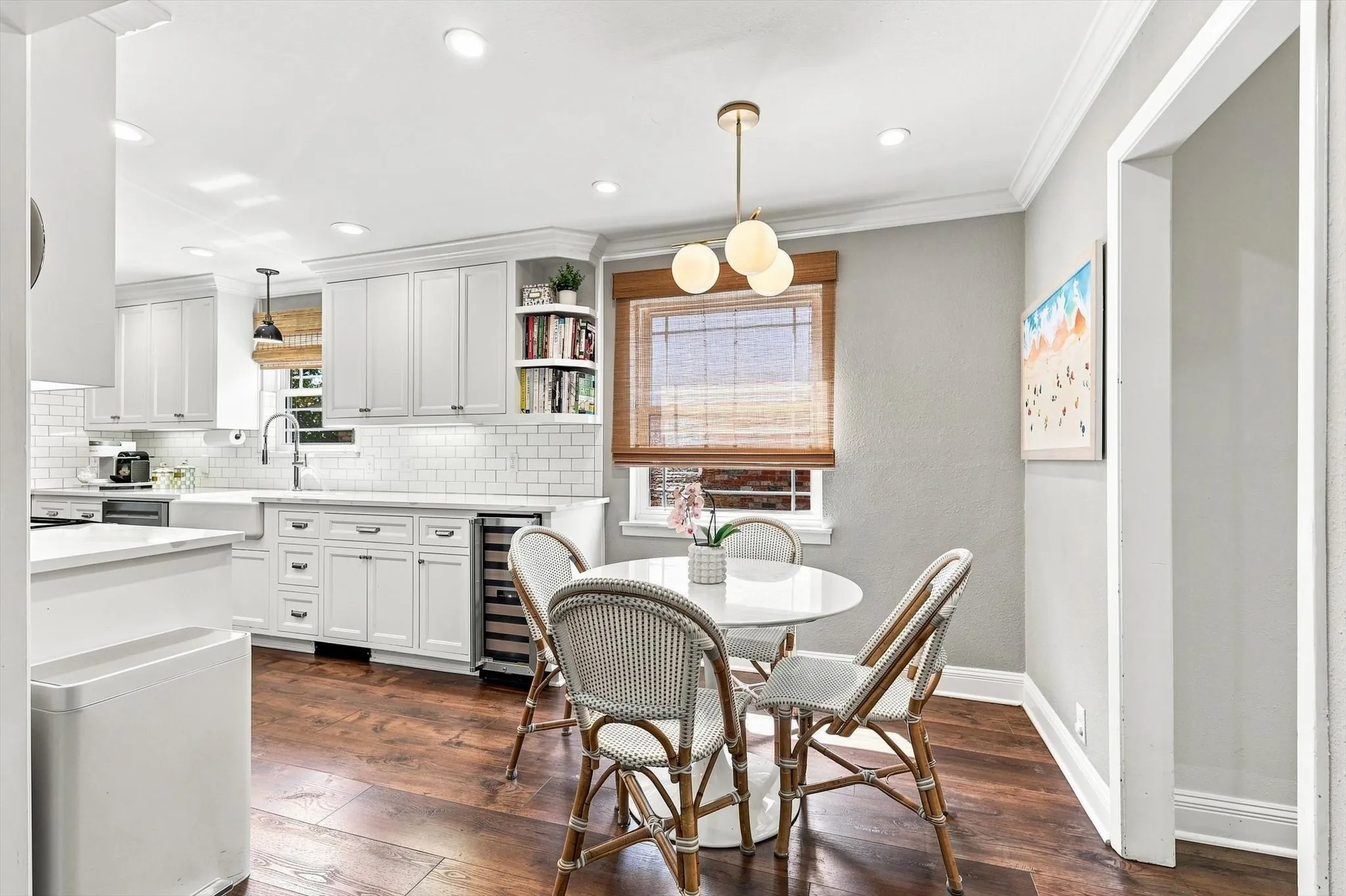 Single Family Residence For Sale in Dallas County , 614 Parkview Lane, Richardson, Texas 75080, 4 Bedroom, 3 Bathroom, 2 Garage spaces, 2,007 Sqft, built in 1964, mls#21373618, Real Estate Agent in Richardson, Homes For Sale in Dallas county, Homes For Sale in Richardson, Realtor in Richardson Texas, Real Estate Brokerage Independent Realty Texas, Luminita Cordes Realtor