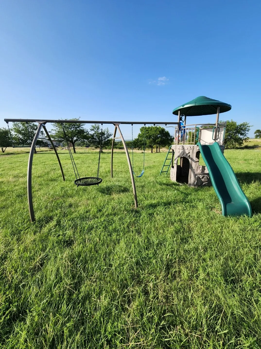 Mobile Home For Sale in Wise County , 441 Quail Chase Drive, Decatur, Texas 76234, 3 Bedroom, 2 Bathroom, Garage spaces, 1,456 Sqft, built in 2003, mls#21370189, Real Estate Agent in Decatur, Homes For Sale in Wise county, Homes For Sale in Decatur, Realtor in Decatur Texas, Real Estate Brokerage Independent Realty Texas, Luminita Cordes Realtor