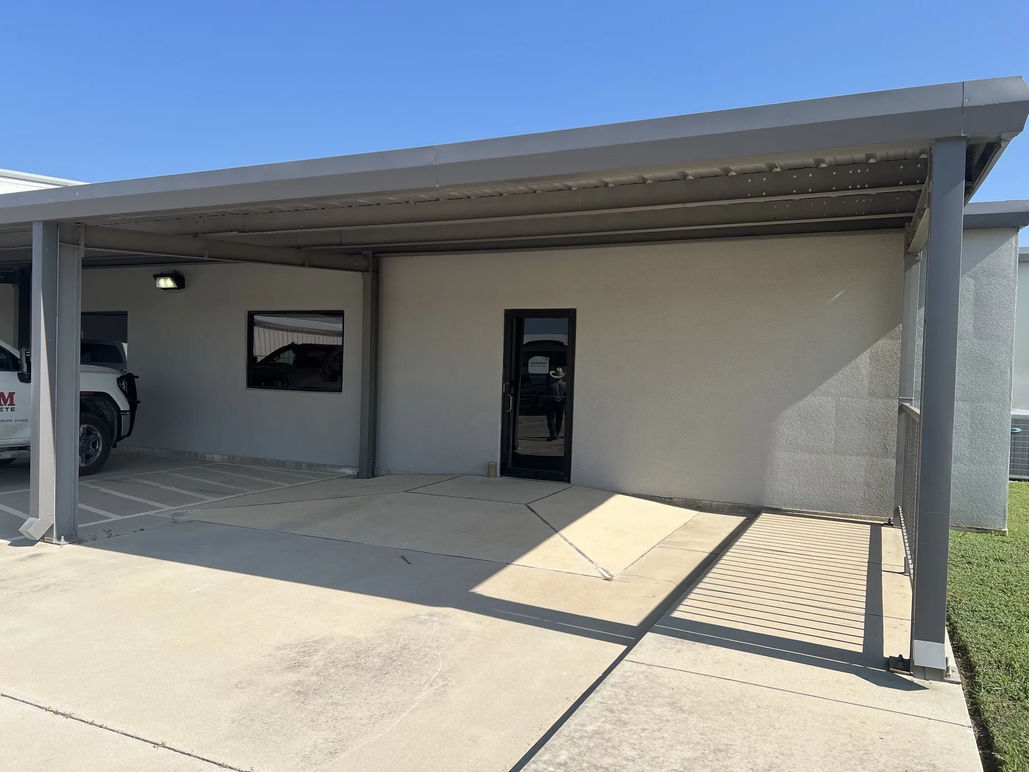 Office For Rent in Brown County , 4301 Danhil Drive, Brownwood, Texas 76801, 0, 0, Garage spaces, 0 Sqft, built in 1998, mls#21371469, Real Estate Agent in Brownwood, Homes For Rent in Brown county, Homes For Rent in Brownwood, Realtor in Brownwood Texas, Real Estate Brokerage Independent Realty Texas, Luminita Cordes Realtor