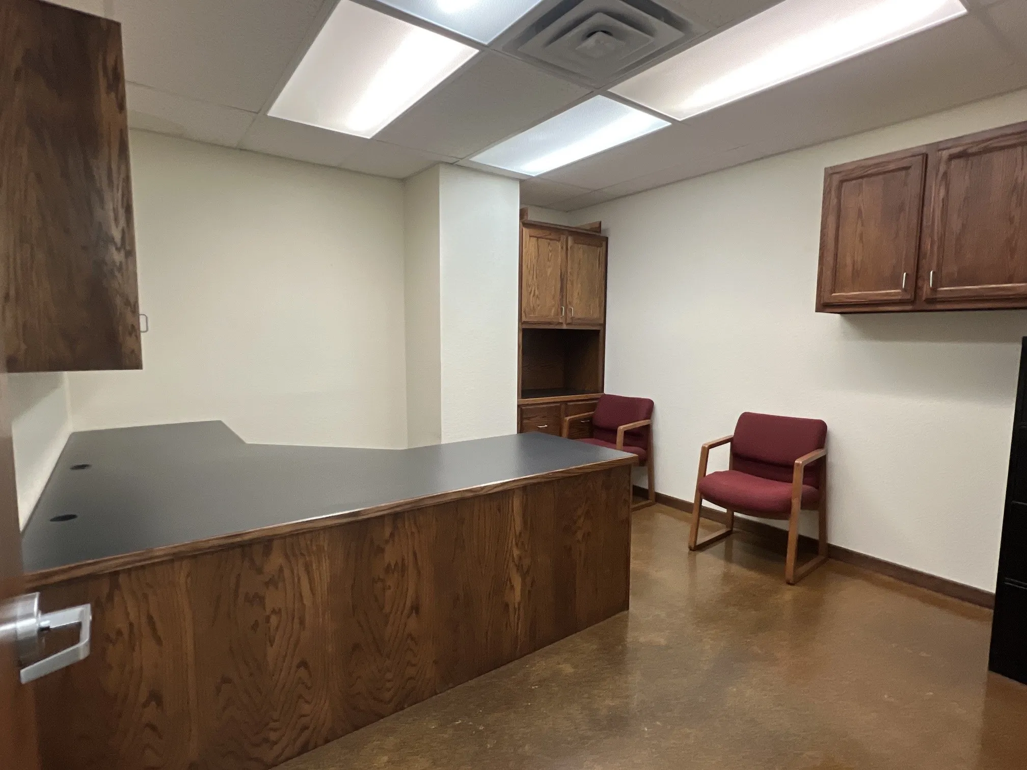 Office For Rent in Brown County , 4301 Danhil Drive, Brownwood, Texas 76801, 0, 0, Garage spaces, 0 Sqft, built in 1998, mls#21371469, Real Estate Agent in Brownwood, Homes For Rent in Brown county, Homes For Rent in Brownwood, Realtor in Brownwood Texas, Real Estate Brokerage Independent Realty Texas, Luminita Cordes Realtor