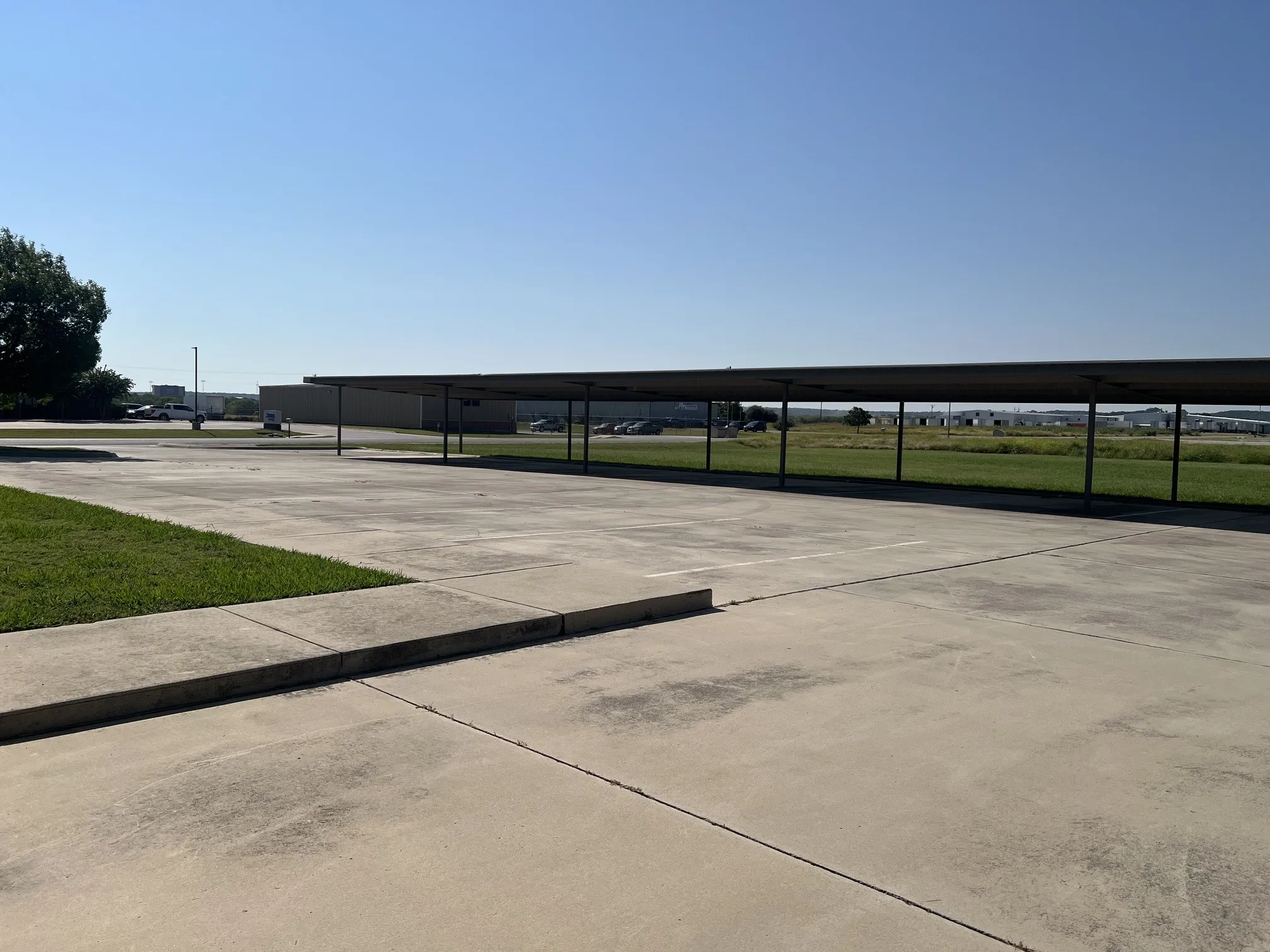 Office For Rent in Brown County , 4301 Danhil Drive, Brownwood, Texas 76801, 0, 0, Garage spaces, 0 Sqft, built in 1998, mls#21371469, Real Estate Agent in Brownwood, Homes For Rent in Brown county, Homes For Rent in Brownwood, Realtor in Brownwood Texas, Real Estate Brokerage Independent Realty Texas, Luminita Cordes Realtor
