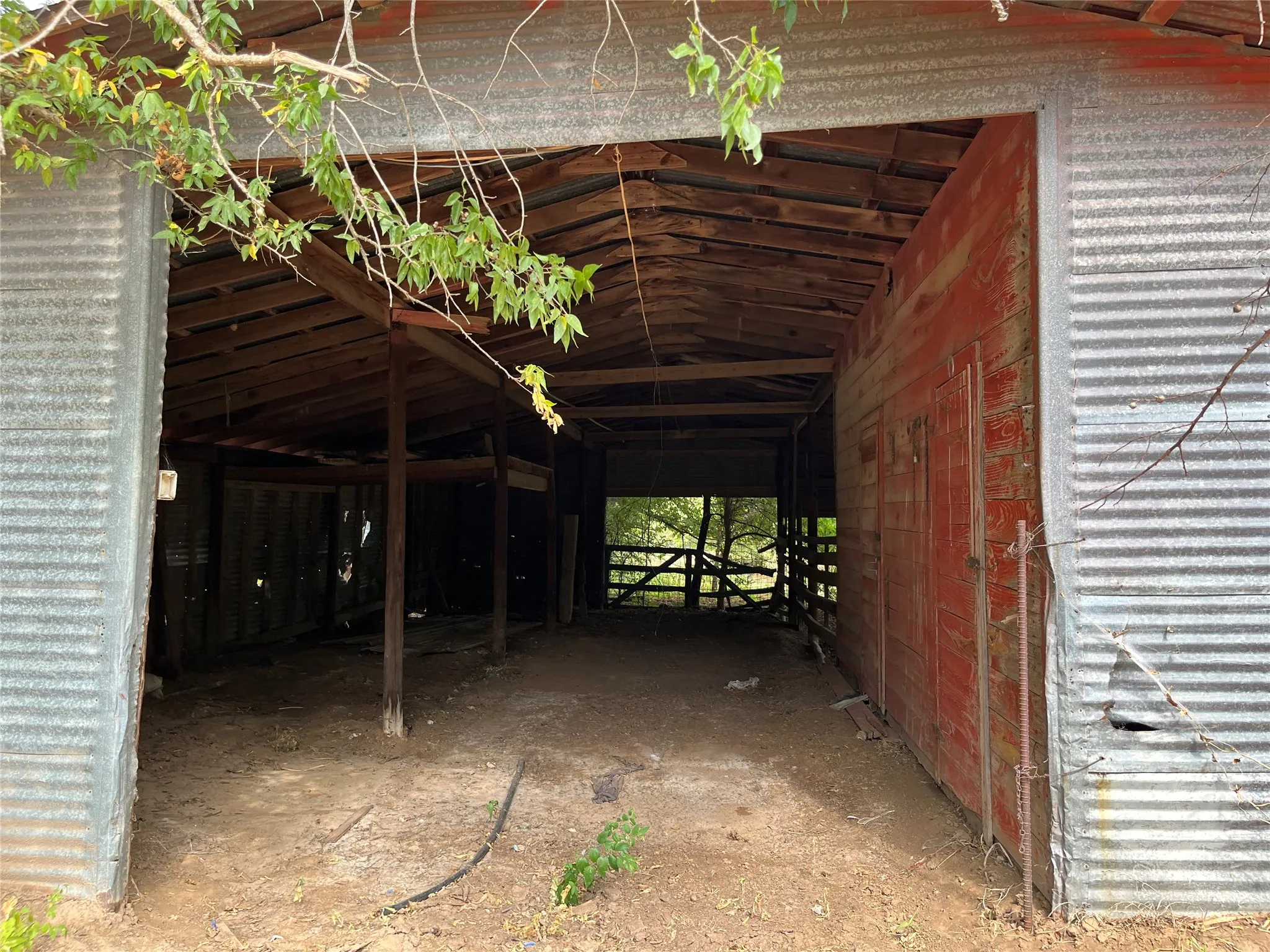 Improved Land For Sale in Fannin County , 404 E Maple Street, Ravenna, Texas 75476, 0, 0, Garage spaces, 0 Sqft, built in 0, mls#21373545, Real Estate Agent in Ravenna, Homes For Sale in Fannin county, Homes For Sale in Ravenna, Realtor in Ravenna Texas, Real Estate Brokerage Independent Realty Texas, Luminita Cordes Realtor