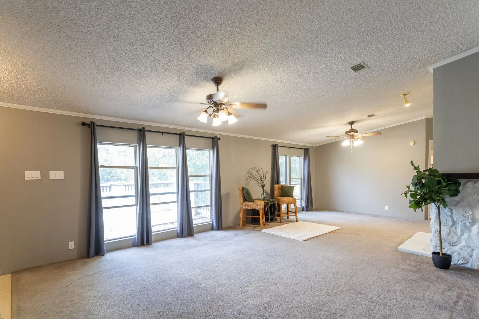 Manufactured Home For Sale in Callahan County , 585 County Road 113, Clyde, Texas 79510, 4 Bedroom, 3 Bathroom, Garage spaces, 2,400 Sqft, built in 2000, mls#21373639, Real Estate Agent in Clyde, Homes For Sale in Callahan county, Homes For Sale in Clyde, Realtor in Clyde Texas, Real Estate Brokerage Independent Realty Texas, Luminita Cordes Realtor