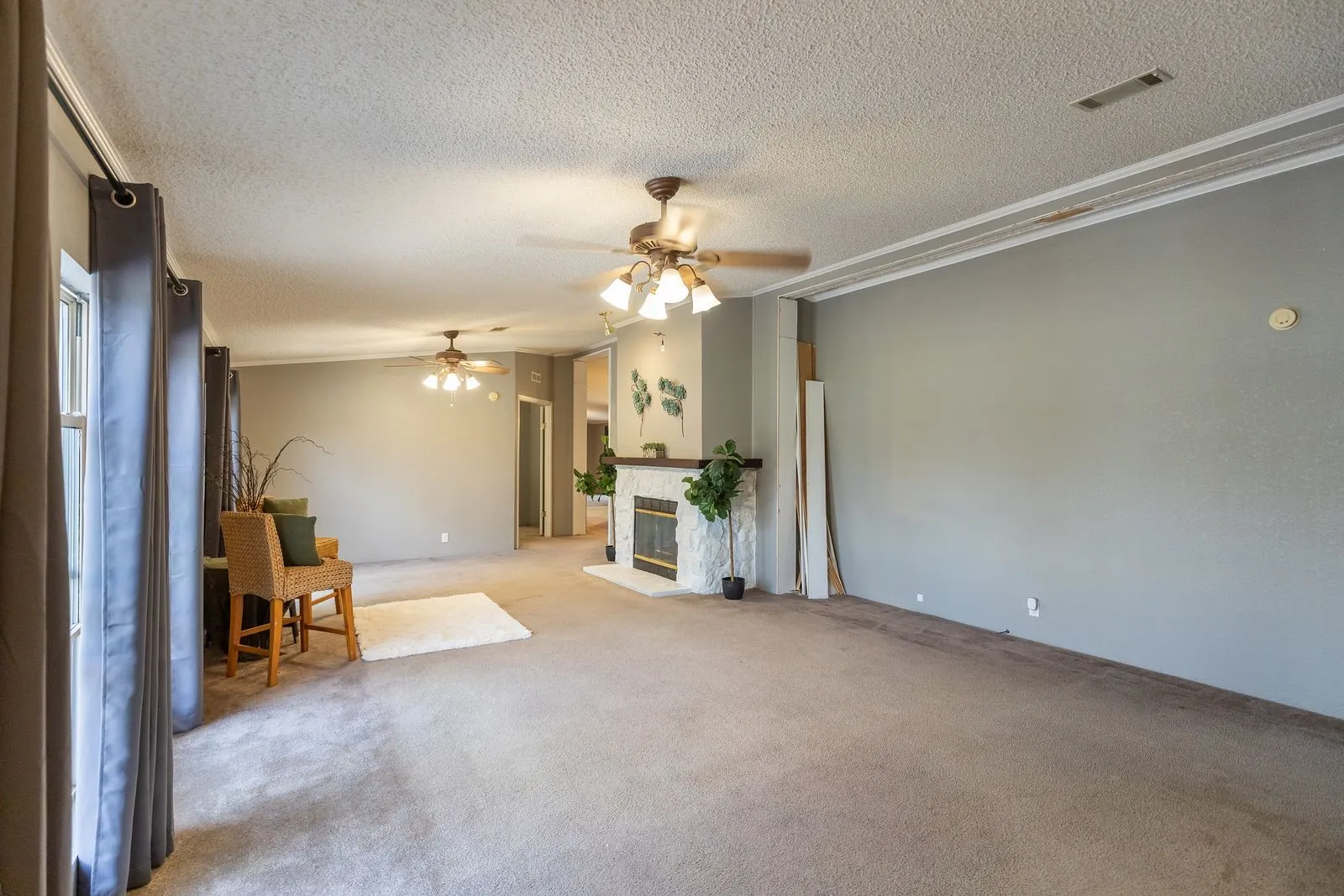 Manufactured Home For Sale in Callahan County , 585 County Road 113, Clyde, Texas 79510, 4 Bedroom, 3 Bathroom, Garage spaces, 2,400 Sqft, built in 2000, mls#21373639, Real Estate Agent in Clyde, Homes For Sale in Callahan county, Homes For Sale in Clyde, Realtor in Clyde Texas, Real Estate Brokerage Independent Realty Texas, Luminita Cordes Realtor