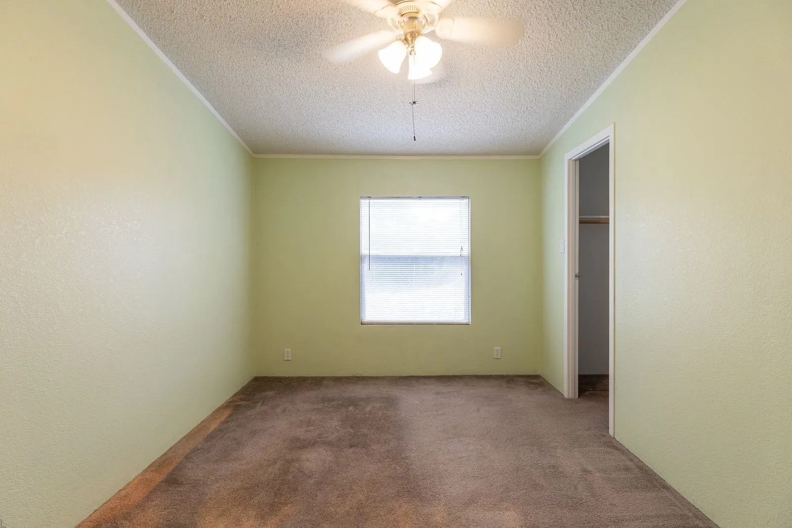 Manufactured Home For Sale in Callahan County , 585 County Road 113, Clyde, Texas 79510, 4 Bedroom, 3 Bathroom, Garage spaces, 2,400 Sqft, built in 2000, mls#21373639, Real Estate Agent in Clyde, Homes For Sale in Callahan county, Homes For Sale in Clyde, Realtor in Clyde Texas, Real Estate Brokerage Independent Realty Texas, Luminita Cordes Realtor