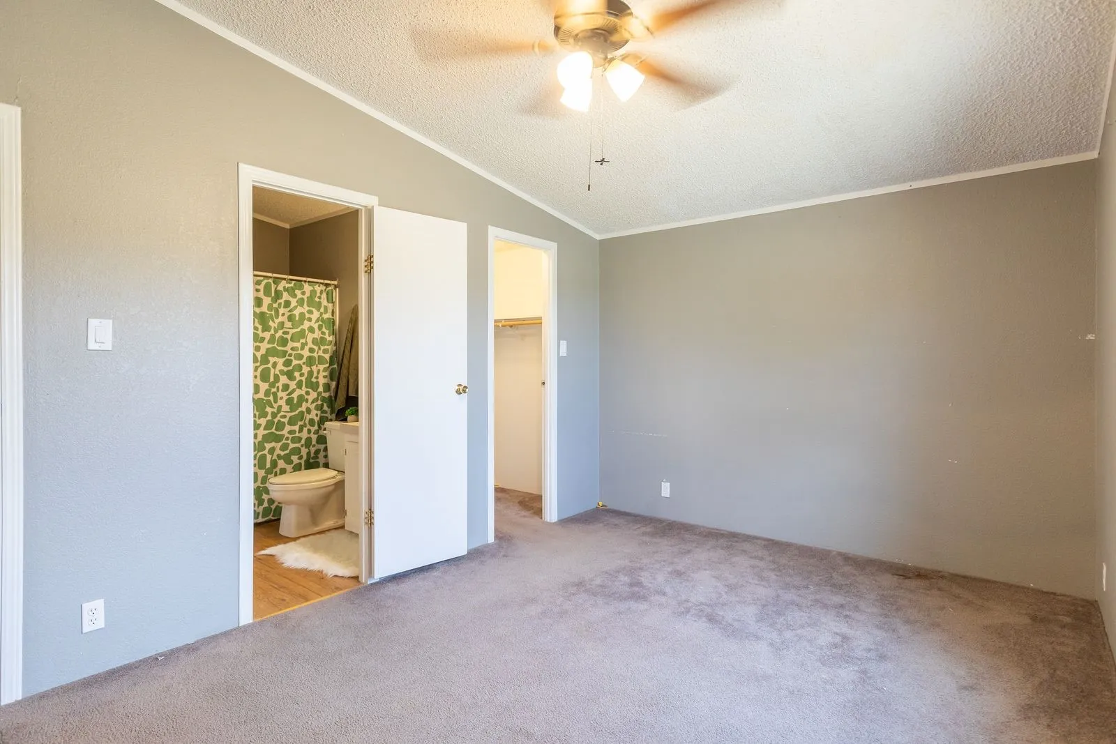 Manufactured Home For Sale in Callahan County , 585 County Road 113, Clyde, Texas 79510, 4 Bedroom, 3 Bathroom, Garage spaces, 2,400 Sqft, built in 2000, mls#21373639, Real Estate Agent in Clyde, Homes For Sale in Callahan county, Homes For Sale in Clyde, Realtor in Clyde Texas, Real Estate Brokerage Independent Realty Texas, Luminita Cordes Realtor