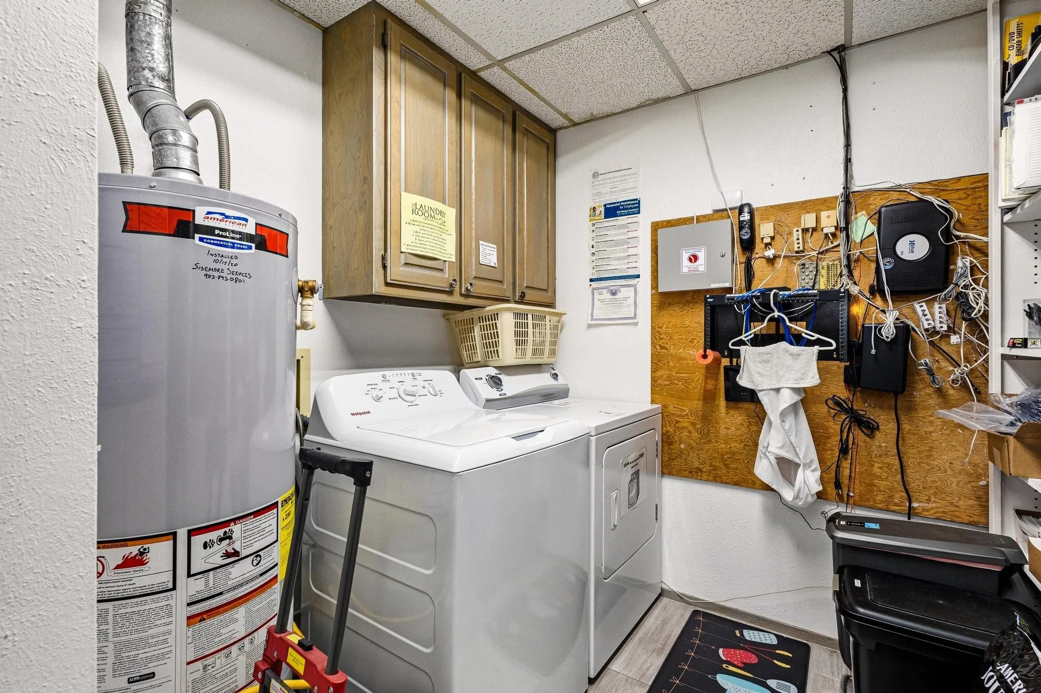 Full Size Washer & Dryer Connections, Gas Water Heater and Alarm/Technology Hub