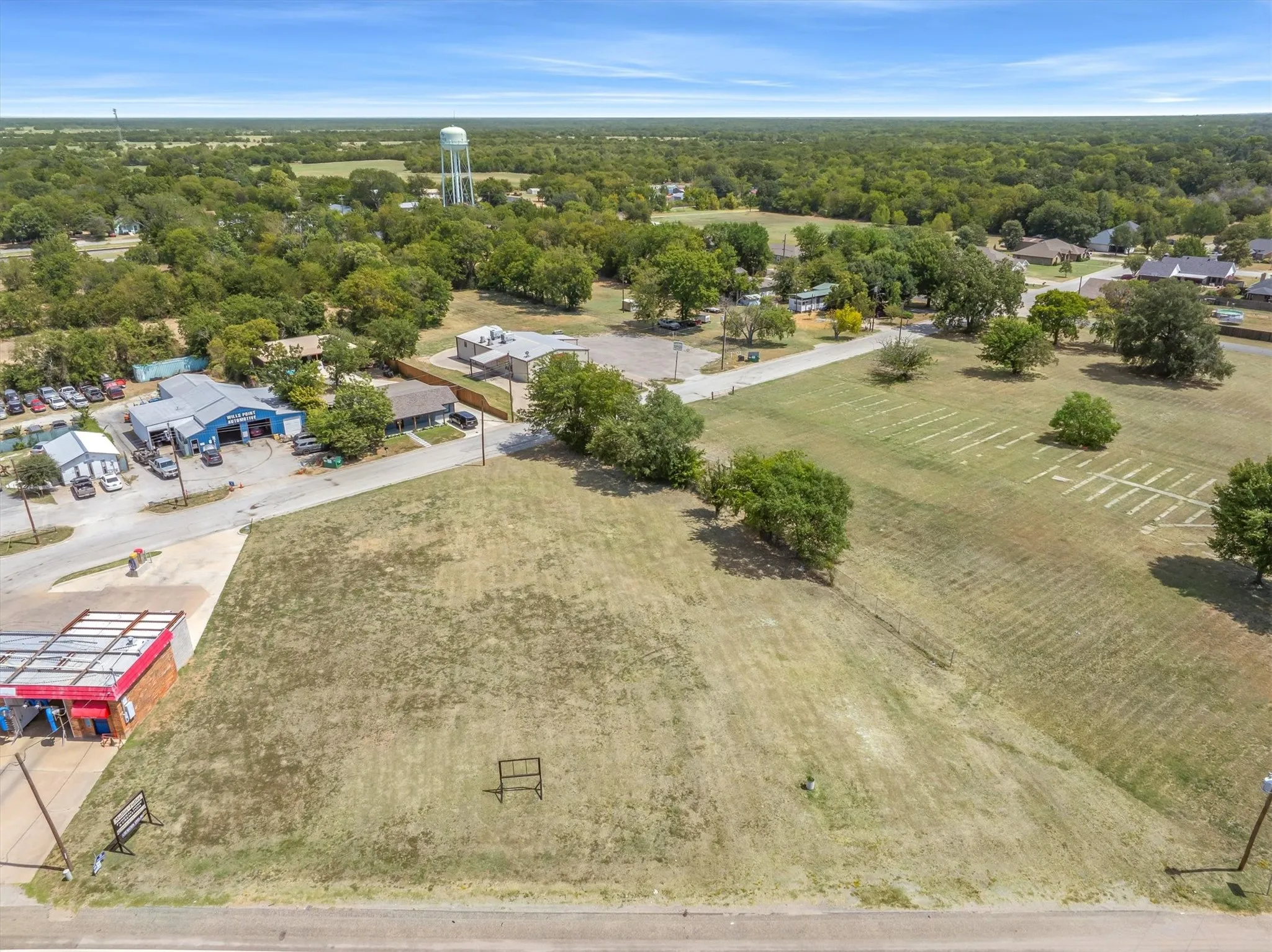 Retail For Sale in Van Zandt County , 731 Houston Street, Wills Point, Texas 75169, 0, 0, Garage spaces, 0 Sqft, built in 0, mls#21364317, Real Estate Agent in Wills Point, Homes For Sale in Van Zandt county, Homes For Sale in Wills Point, Realtor in Wills Point Texas, Real Estate Brokerage Independent Realty Texas, Luminita Cordes Realtor