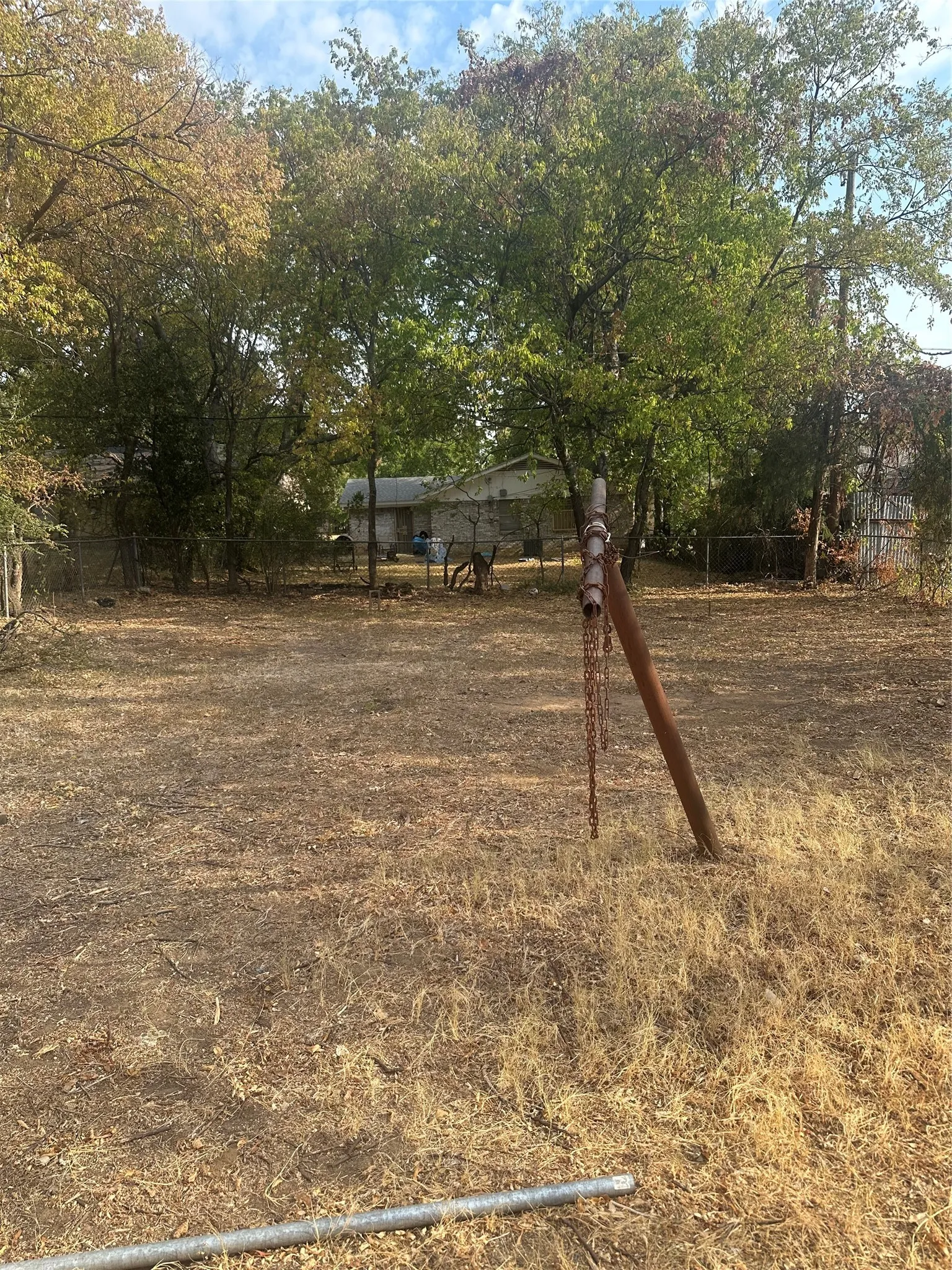 Single Family Residence For Sale in Tarrant County , 5117 Cottey Street, Fort Worth, Texas 76105, 2 Bedroom, 1 Bathroom, Garage spaces, 676 Sqft, built in 1960, mls#21373649, Real Estate Agent in Fort Worth, Homes For Sale in Tarrant county, Homes For Sale in Fort Worth, Realtor in Fort Worth Texas, Real Estate Brokerage Independent Realty Texas, Luminita Cordes Realtor