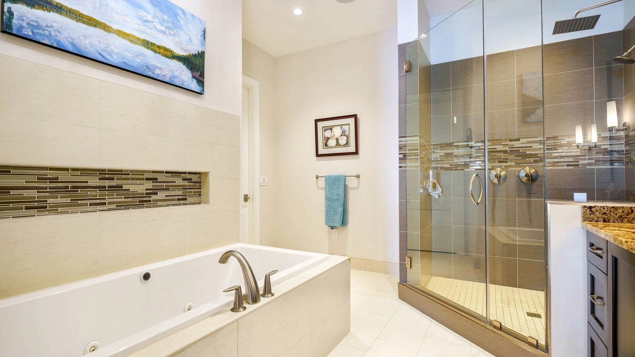 Condominium For Sale in Tarrant County , 2800 Lakeside Parkway 1102, Flower Mound, Texas 75022, 3 Bedroom, 3 Bathroom, 2 Garage spaces, 2,333 Sqft, built in 2018, mls#21373654, Real Estate Agent in Flower Mound, Homes For Sale in Tarrant county, Homes For Sale in Flower Mound, Realtor in Flower Mound Texas, Real Estate Brokerage Independent Realty Texas, Luminita Cordes Realtor