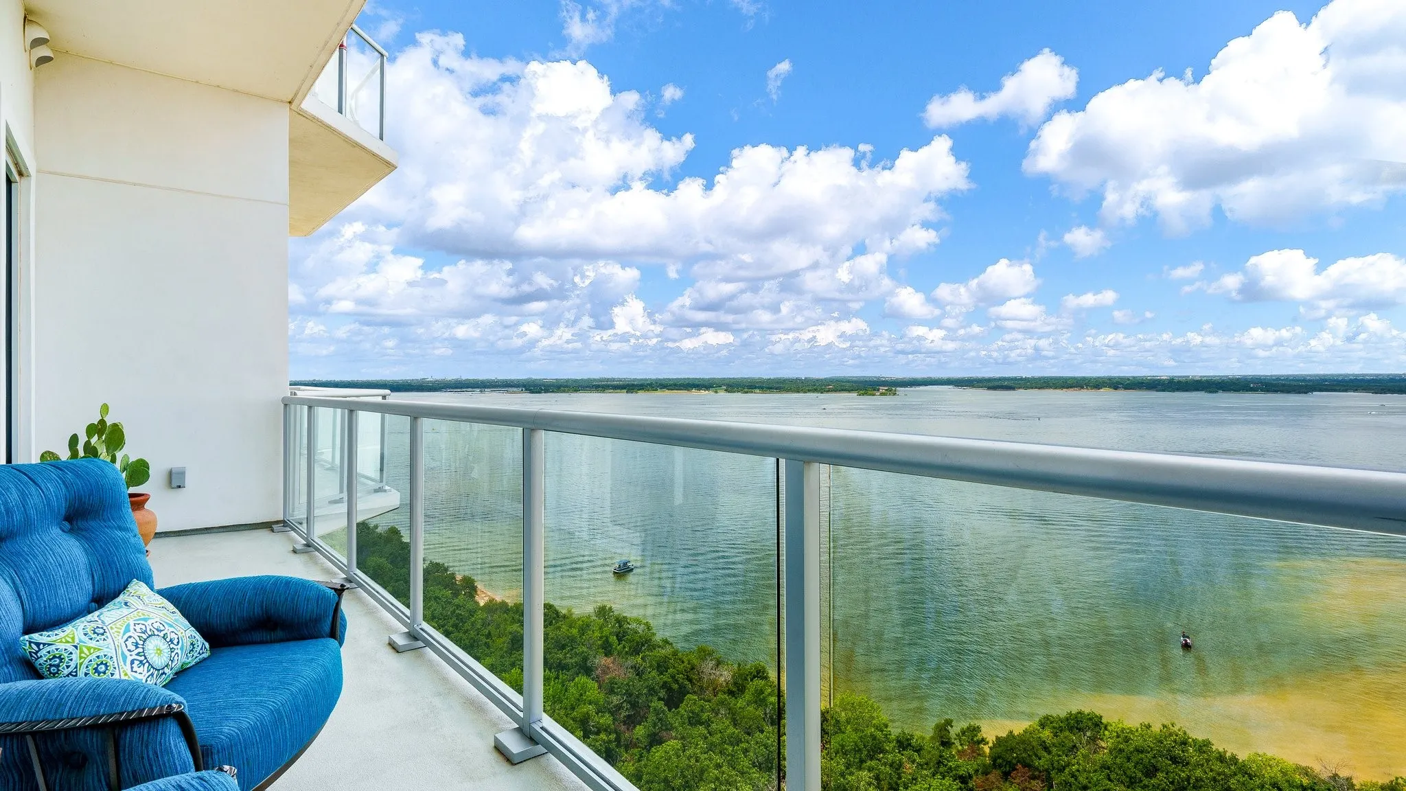 Condominium For Sale in Tarrant County , 2800 Lakeside Parkway 1102, Flower Mound, Texas 75022, 3 Bedroom, 3 Bathroom, 2 Garage spaces, 2,333 Sqft, built in 2018, mls#21373654, Real Estate Agent in Flower Mound, Homes For Sale in Tarrant county, Homes For Sale in Flower Mound, Realtor in Flower Mound Texas, Real Estate Brokerage Independent Realty Texas, Luminita Cordes Realtor