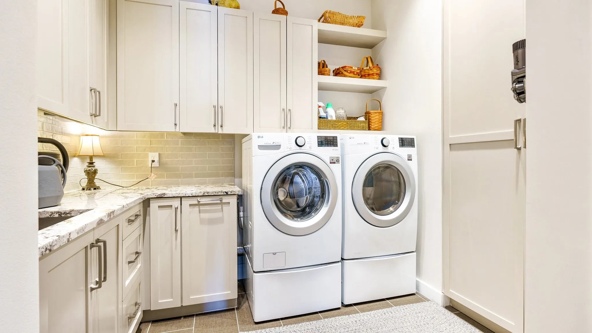 Condominium For Sale in Tarrant County , 2800 Lakeside Parkway 1102, Flower Mound, Texas 75022, 3 Bedroom, 3 Bathroom, 2 Garage spaces, 2,333 Sqft, built in 2018, mls#21373654, Real Estate Agent in Flower Mound, Homes For Sale in Tarrant county, Homes For Sale in Flower Mound, Realtor in Flower Mound Texas, Real Estate Brokerage Independent Realty Texas, Luminita Cordes Realtor