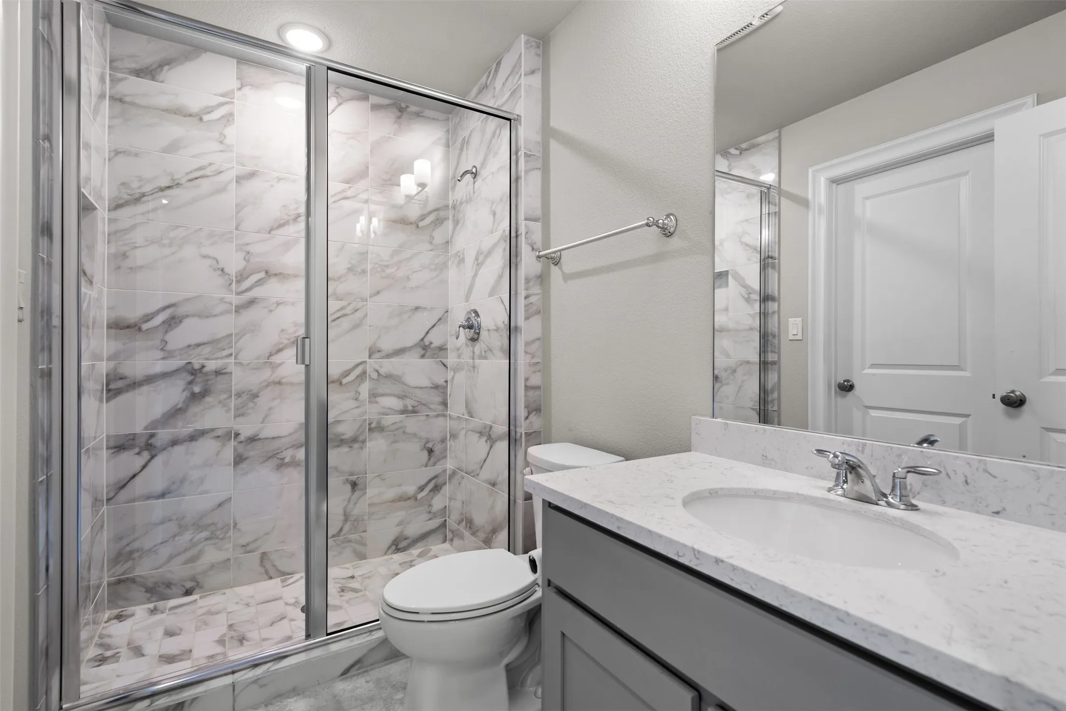 Single Family Residence For Rent in Collin County , 4505 Fall Meadow Drive, Prosper, Texas 75078, 4 Bedroom, 4 Bathroom, 2 Garage spaces, 2,478 Sqft, built in 2022, mls#21373417, Real Estate Agent in Prosper, Homes For Rent in Collin county, Homes For Rent in Prosper, Realtor in Prosper Texas, Real Estate Brokerage Independent Realty Texas, Luminita Cordes Realtor