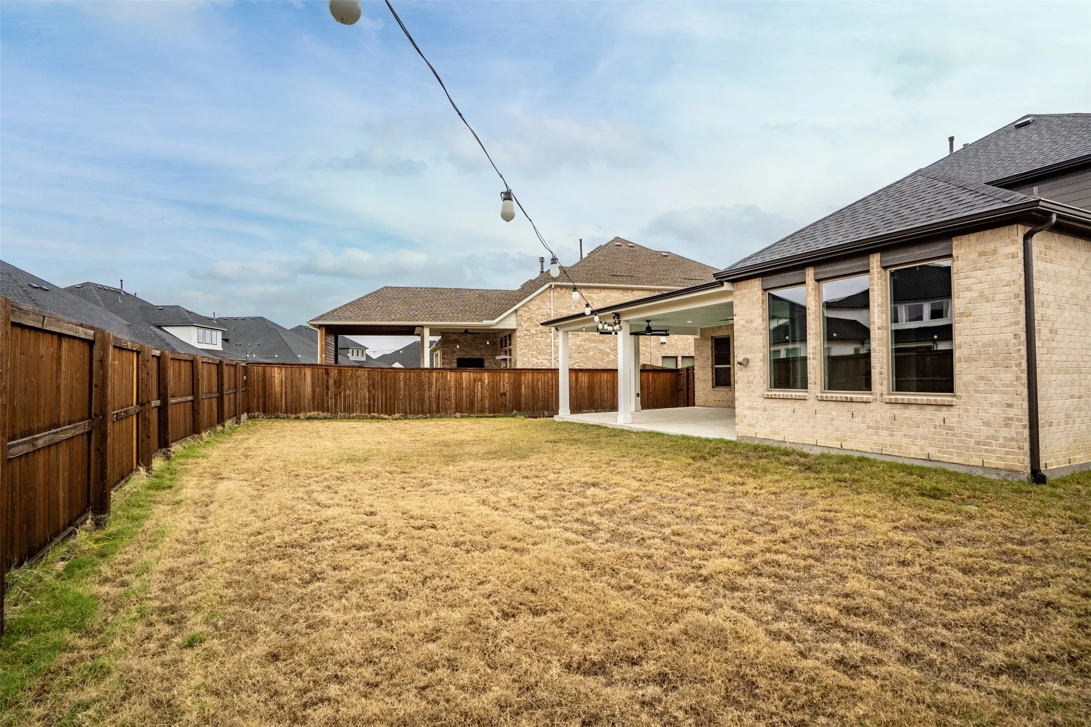 Single Family Residence For Rent in Collin County , 4505 Fall Meadow Drive, Prosper, Texas 75078, 4 Bedroom, 4 Bathroom, 2 Garage spaces, 2,478 Sqft, built in 2022, mls#21373417, Real Estate Agent in Prosper, Homes For Rent in Collin county, Homes For Rent in Prosper, Realtor in Prosper Texas, Real Estate Brokerage Independent Realty Texas, Luminita Cordes Realtor