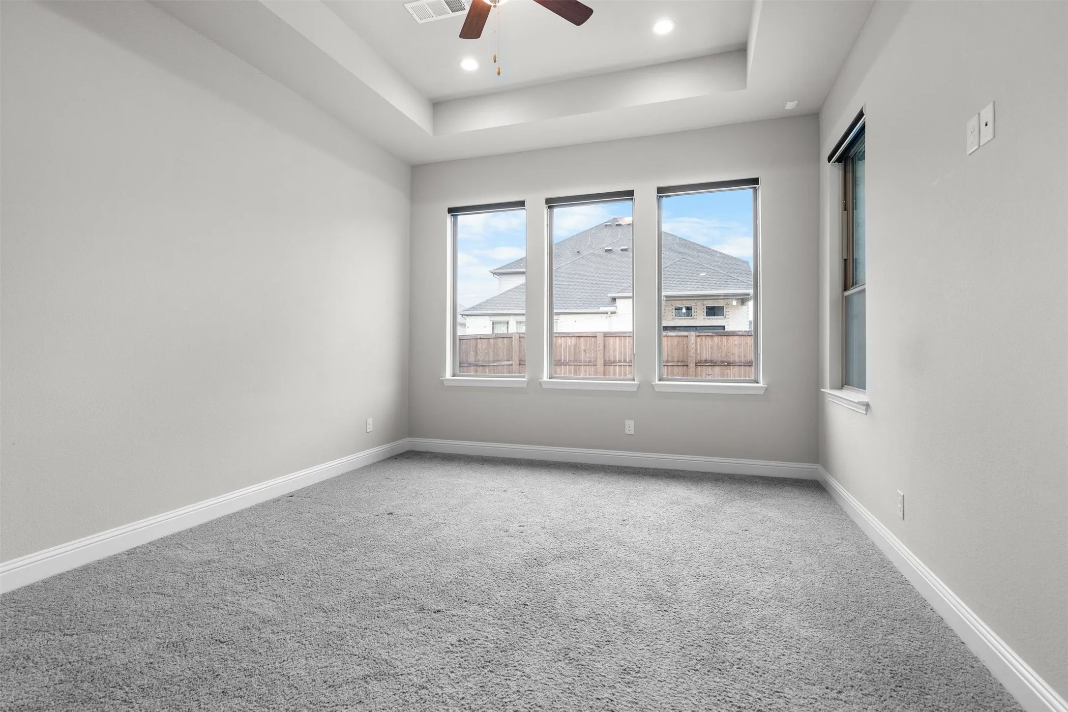 Single Family Residence For Rent in Collin County , 4505 Fall Meadow Drive, Prosper, Texas 75078, 4 Bedroom, 4 Bathroom, 2 Garage spaces, 2,478 Sqft, built in 2022, mls#21373417, Real Estate Agent in Prosper, Homes For Rent in Collin county, Homes For Rent in Prosper, Realtor in Prosper Texas, Real Estate Brokerage Independent Realty Texas, Luminita Cordes Realtor