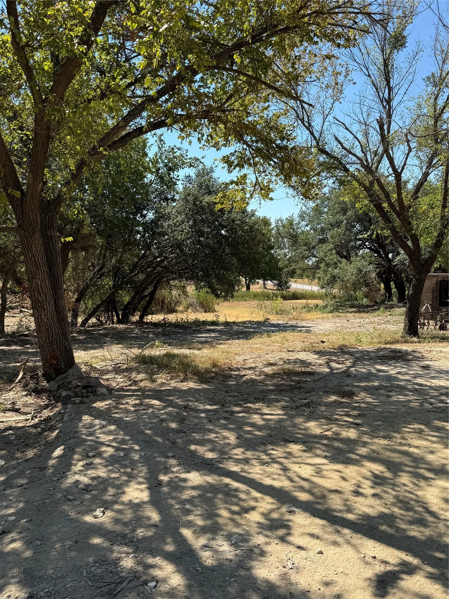 Improved Land For Sale in Hood County , 803 Billings Road, Tolar, Texas 76476, 0, 0, Garage spaces, 0 Sqft, built in 1935, mls#21373660, Real Estate Agent in Tolar, Homes For Sale in Hood county, Homes For Sale in Tolar, Realtor in Tolar Texas, Real Estate Brokerage Independent Realty Texas, Luminita Cordes Realtor