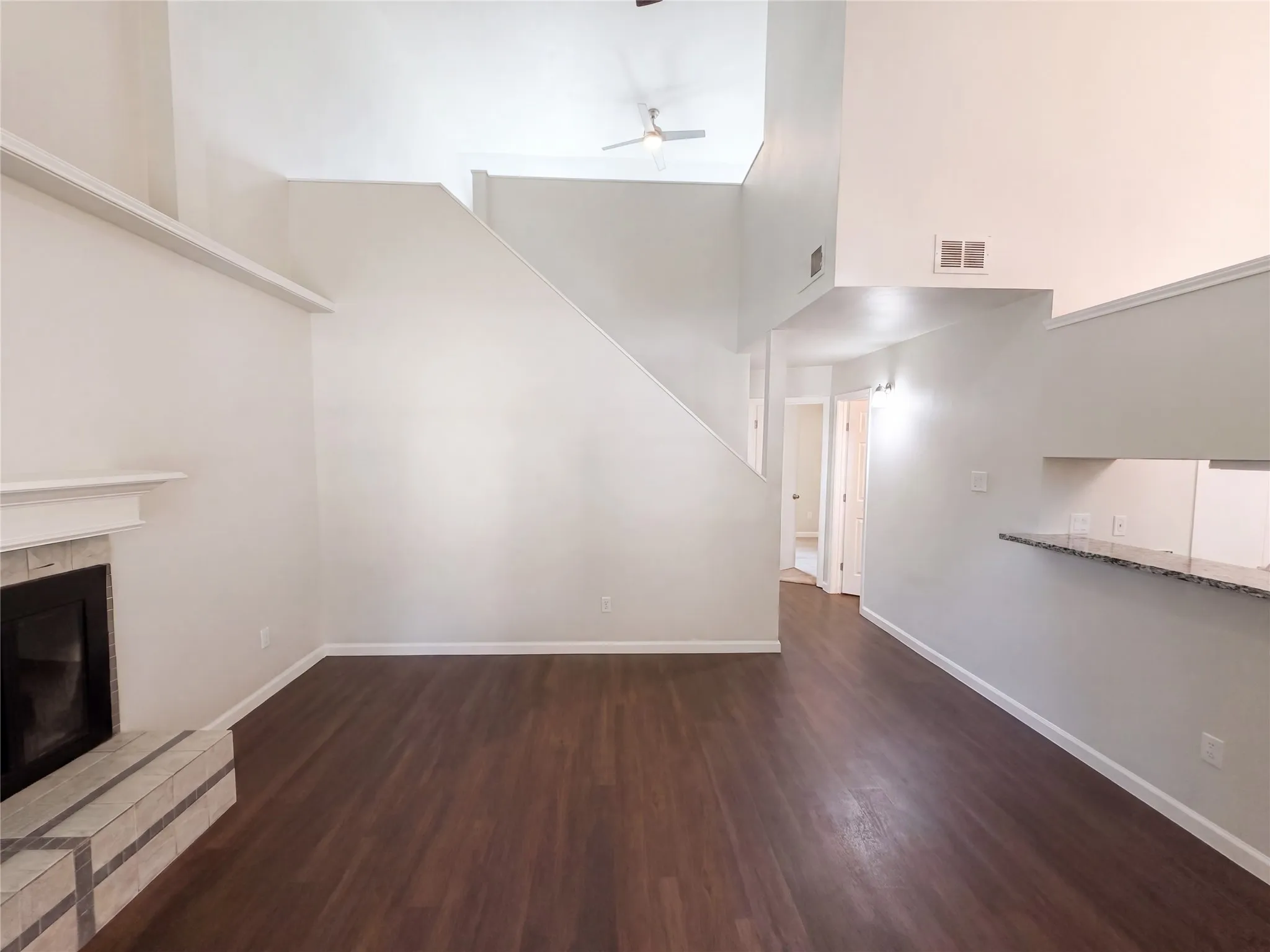 Single Family Residence For Sale in Ellis County , 108 Marvin Gardens, Waxahachie, Texas 75165, 3 Bedroom, 2 Bathroom, Garage spaces, 1,148 Sqft, built in 1992, mls#21373527, Real Estate Agent in Waxahachie, Homes For Sale in Ellis county, Homes For Sale in Waxahachie, Realtor in Waxahachie Texas, Real Estate Brokerage Independent Realty Texas, Luminita Cordes Realtor