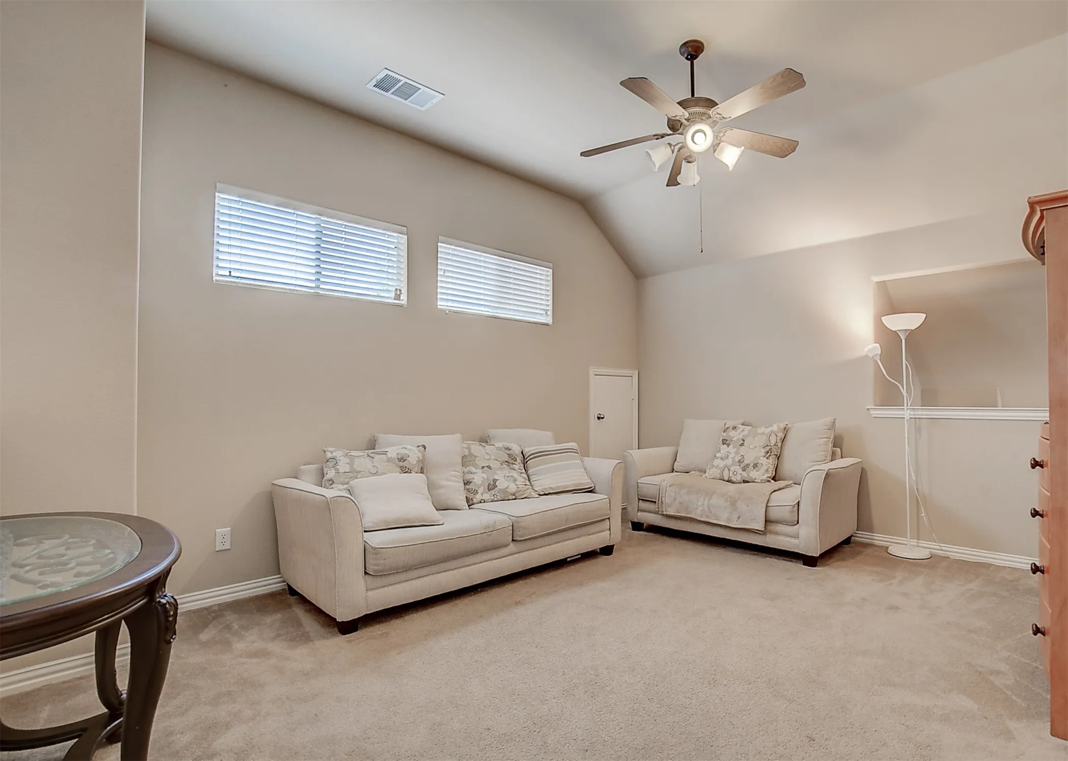 Single Family Residence For Rent in Collin County , 2832 Gooseberry Drive, Plano, Texas 75074, 4 Bedroom, 3 Bathroom, 2 Garage spaces, 2,398 Sqft, built in 2006, mls#21343612, Real Estate Agent in Plano, Homes For Rent in Collin county, Homes For Rent in Plano, Realtor in Plano Texas, Real Estate Brokerage Independent Realty Texas, Luminita Cordes Realtor