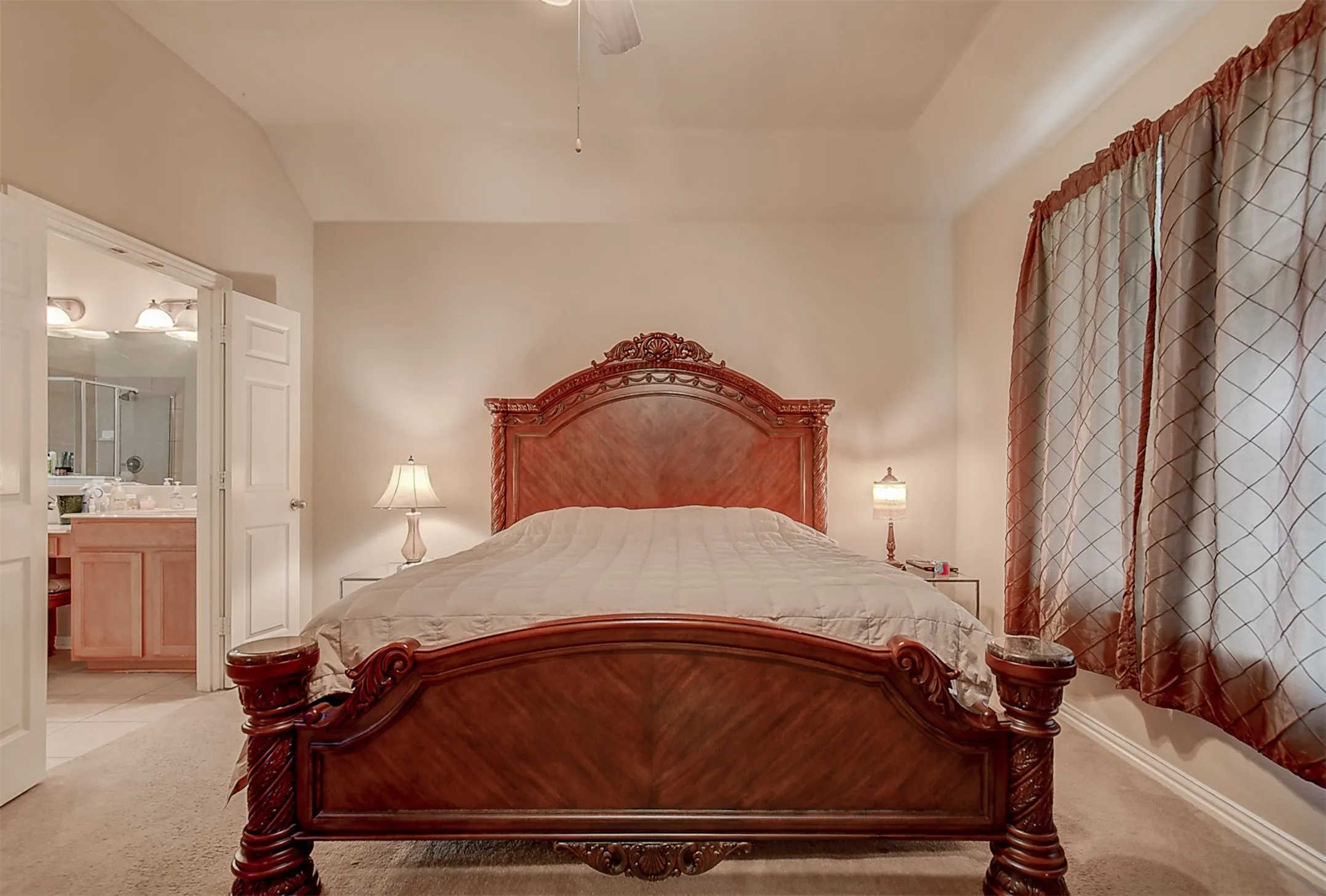 Single Family Residence For Rent in Collin County , 2832 Gooseberry Drive, Plano, Texas 75074, 4 Bedroom, 3 Bathroom, 2 Garage spaces, 2,398 Sqft, built in 2006, mls#21343612, Real Estate Agent in Plano, Homes For Rent in Collin county, Homes For Rent in Plano, Realtor in Plano Texas, Real Estate Brokerage Independent Realty Texas, Luminita Cordes Realtor
