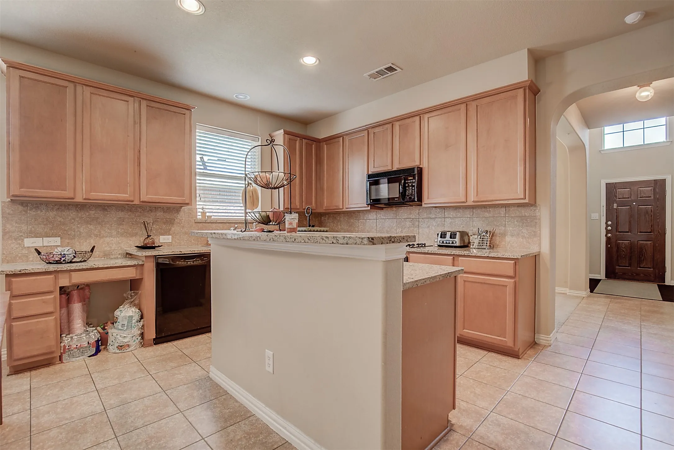 Single Family Residence For Rent in Collin County , 2832 Gooseberry Drive, Plano, Texas 75074, 4 Bedroom, 3 Bathroom, 2 Garage spaces, 2,398 Sqft, built in 2006, mls#21343612, Real Estate Agent in Plano, Homes For Rent in Collin county, Homes For Rent in Plano, Realtor in Plano Texas, Real Estate Brokerage Independent Realty Texas, Luminita Cordes Realtor