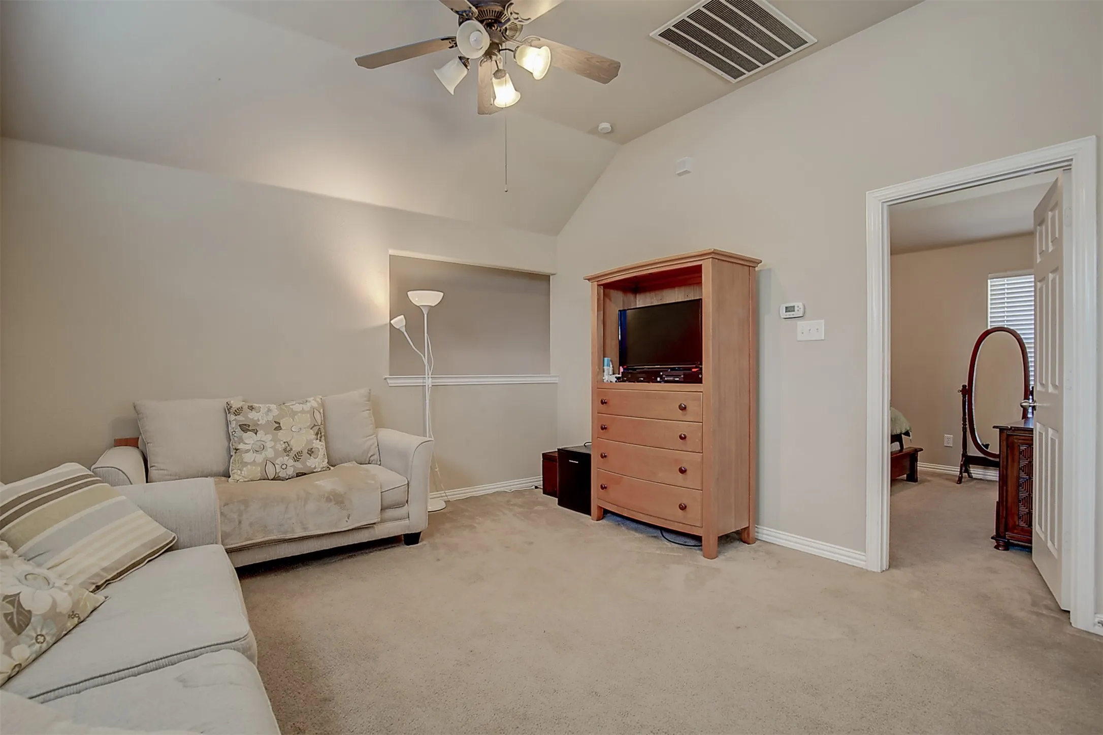 Single Family Residence For Rent in Collin County , 2832 Gooseberry Drive, Plano, Texas 75074, 4 Bedroom, 3 Bathroom, 2 Garage spaces, 2,398 Sqft, built in 2006, mls#21343612, Real Estate Agent in Plano, Homes For Rent in Collin county, Homes For Rent in Plano, Realtor in Plano Texas, Real Estate Brokerage Independent Realty Texas, Luminita Cordes Realtor
