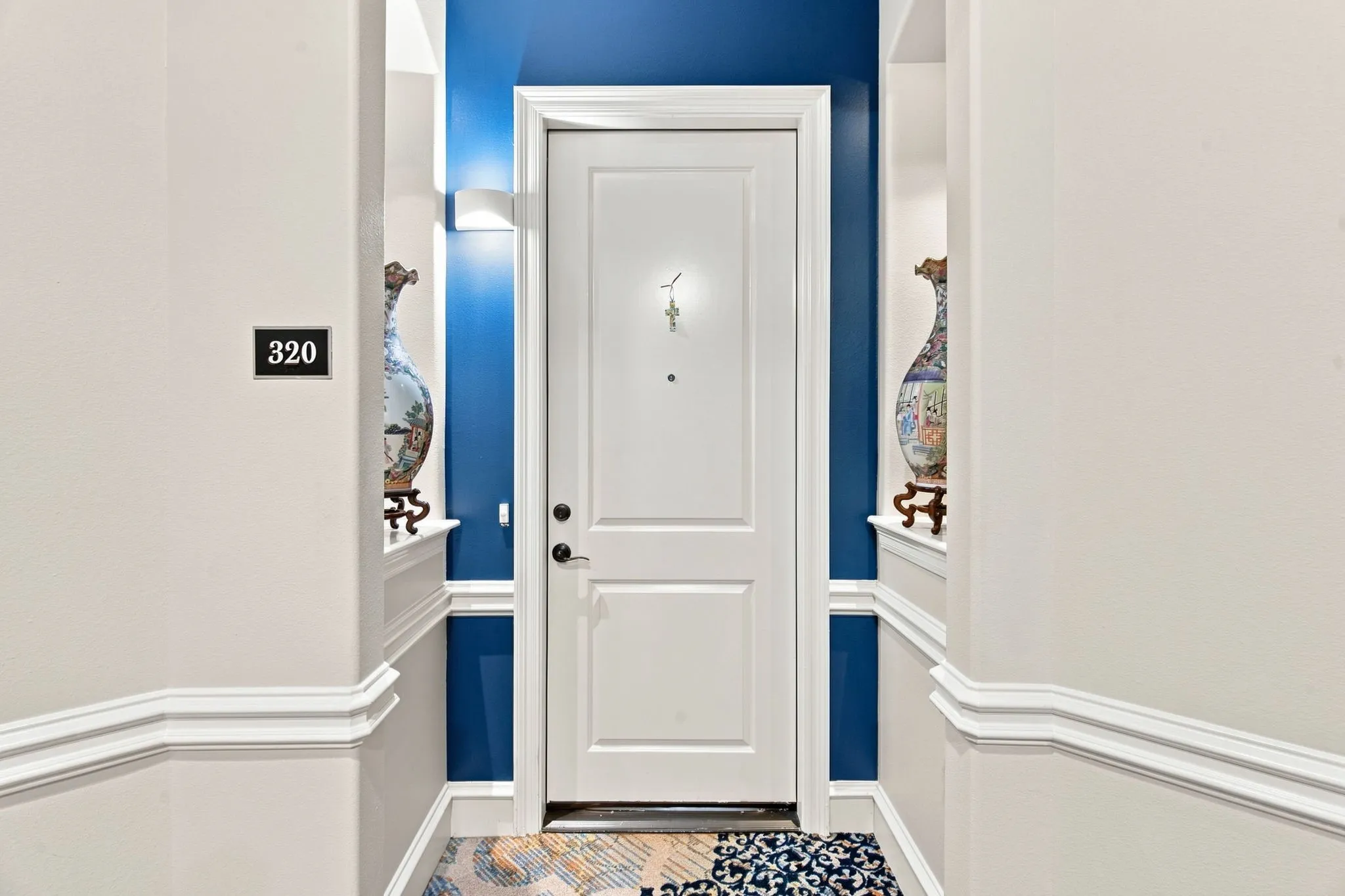 Condominium For Sale in Tarrant County , 301 Watermere Drive 320, Southlake, Texas 76092, 3 Bedroom, 3 Bathroom, 1 Garage spaces, 2,022 Sqft, built in 2008, mls#21371395, Real Estate Agent in Southlake, Homes For Sale in Tarrant county, Homes For Sale in Southlake, Realtor in Southlake Texas, Real Estate Brokerage Independent Realty Texas, Luminita Cordes Realtor