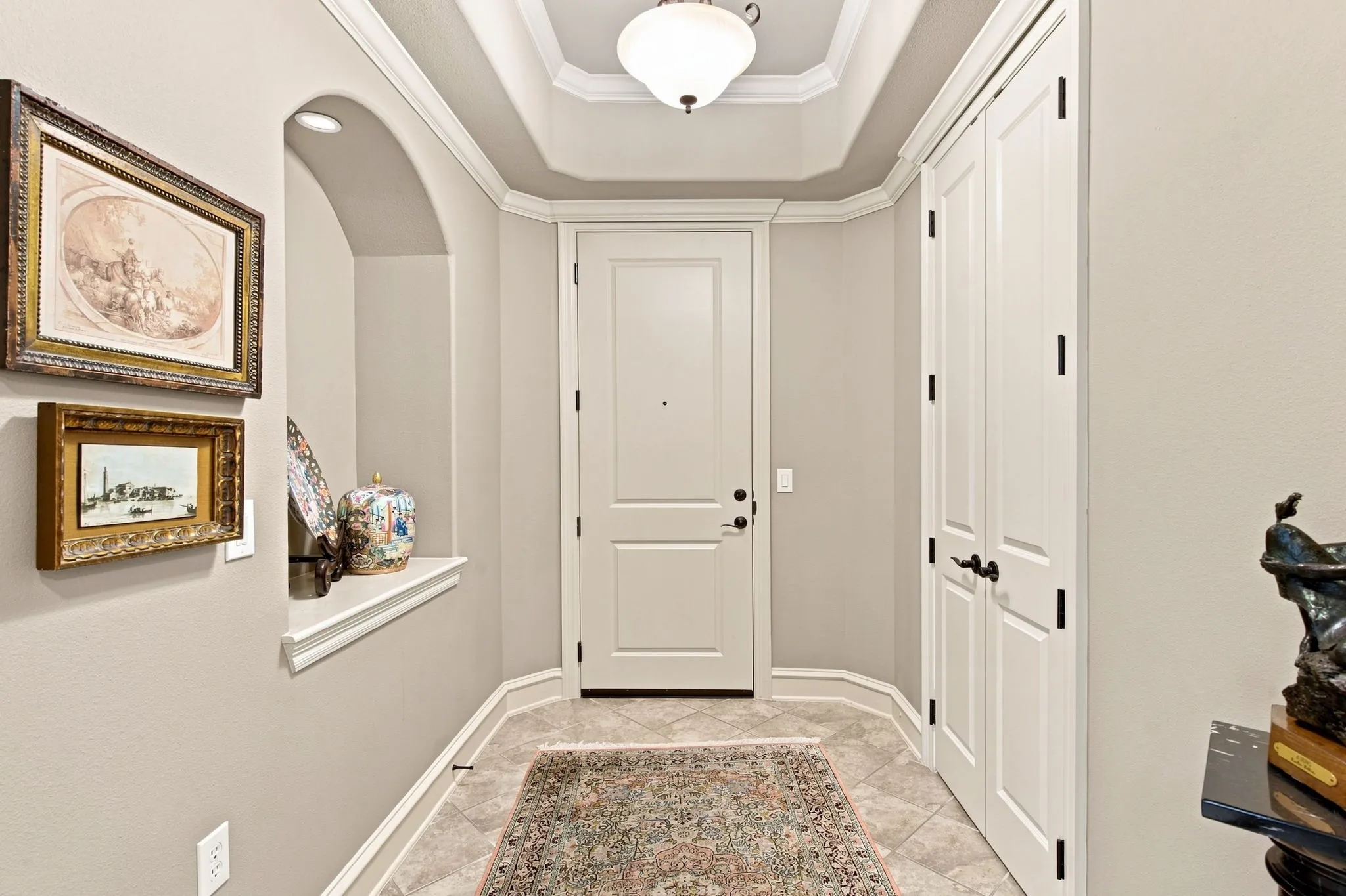 Condominium For Sale in Tarrant County , 301 Watermere Drive 320, Southlake, Texas 76092, 3 Bedroom, 3 Bathroom, 1 Garage spaces, 2,022 Sqft, built in 2008, mls#21371395, Real Estate Agent in Southlake, Homes For Sale in Tarrant county, Homes For Sale in Southlake, Realtor in Southlake Texas, Real Estate Brokerage Independent Realty Texas, Luminita Cordes Realtor