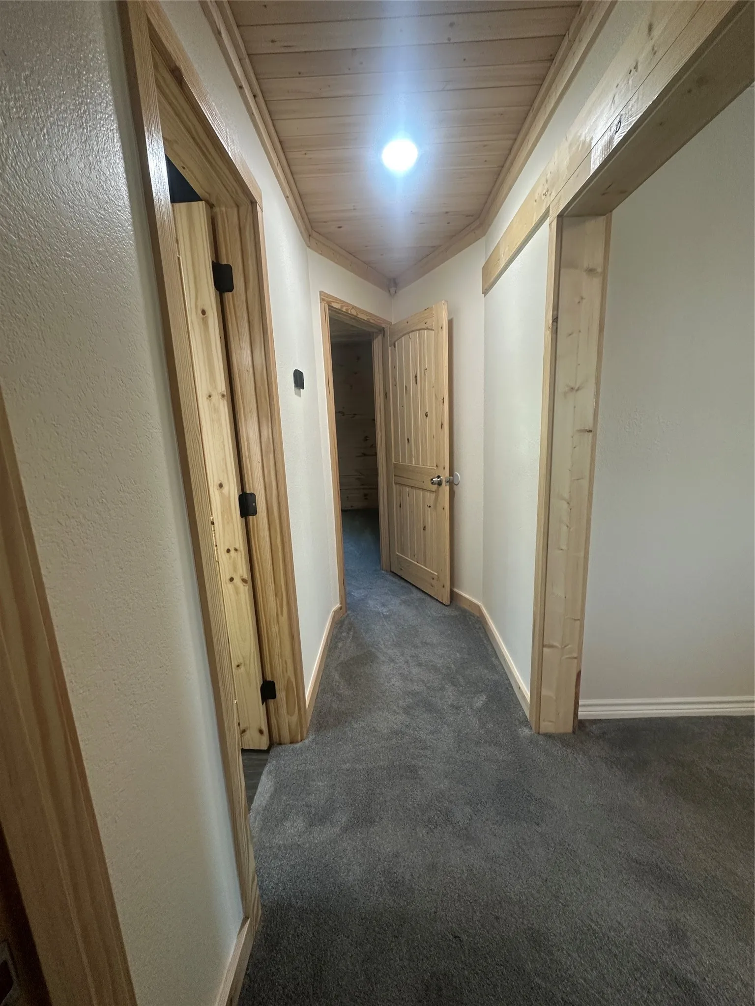 Single Family Residence For Sale in Wood County , 1776 County Road 2270, Mineola, Texas 75773, 3 Bedroom, 2 Bathroom, 2 Garage spaces, 1,596 Sqft, built in 1970, mls#21373008, Real Estate Agent in Mineola, Homes For Sale in Wood county, Homes For Sale in Mineola, Realtor in Mineola Texas, Real Estate Brokerage Independent Realty Texas, Luminita Cordes Realtor